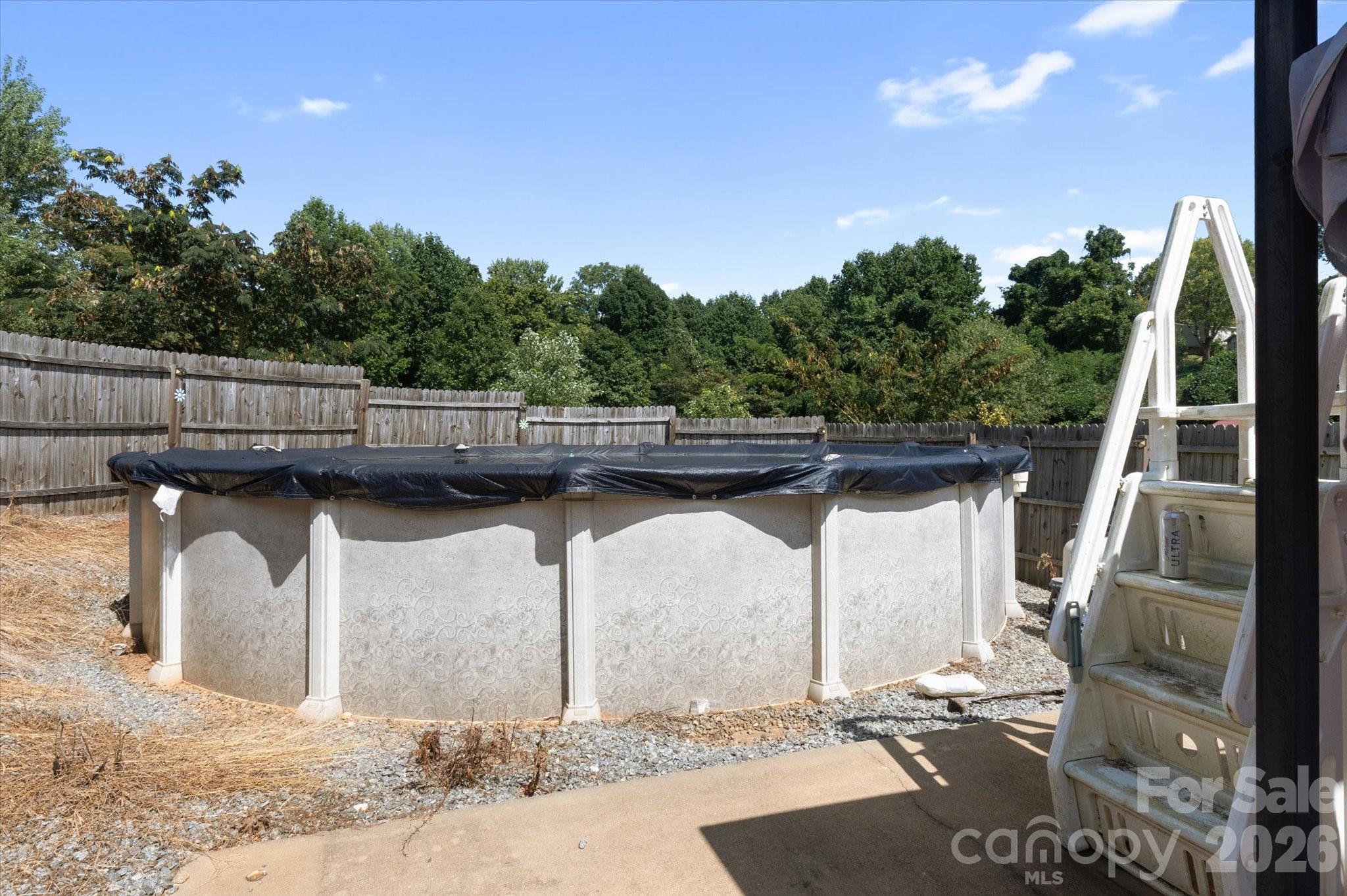 466 Miller Avenue Property Photo 31