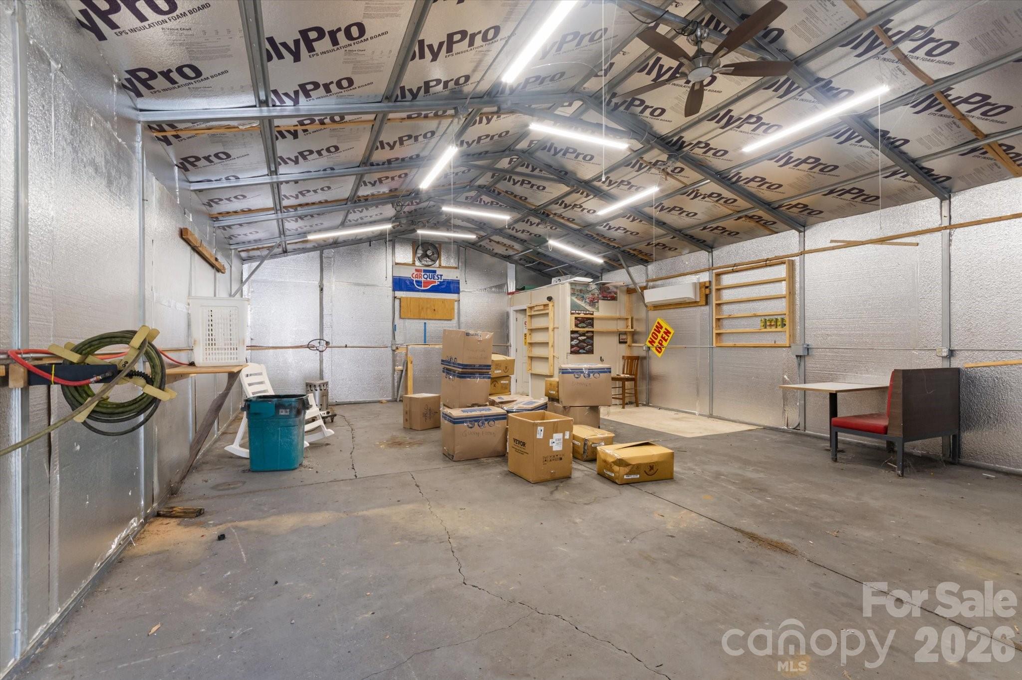 466 Miller Avenue Property Photo 37
