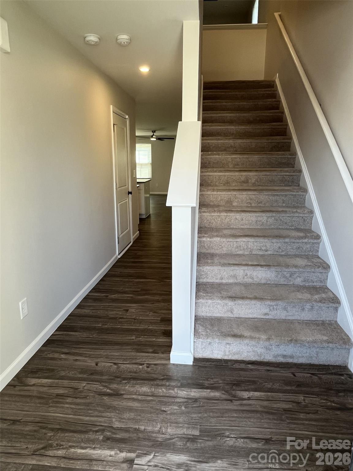 4320 Bowline Drive Property Photo 3