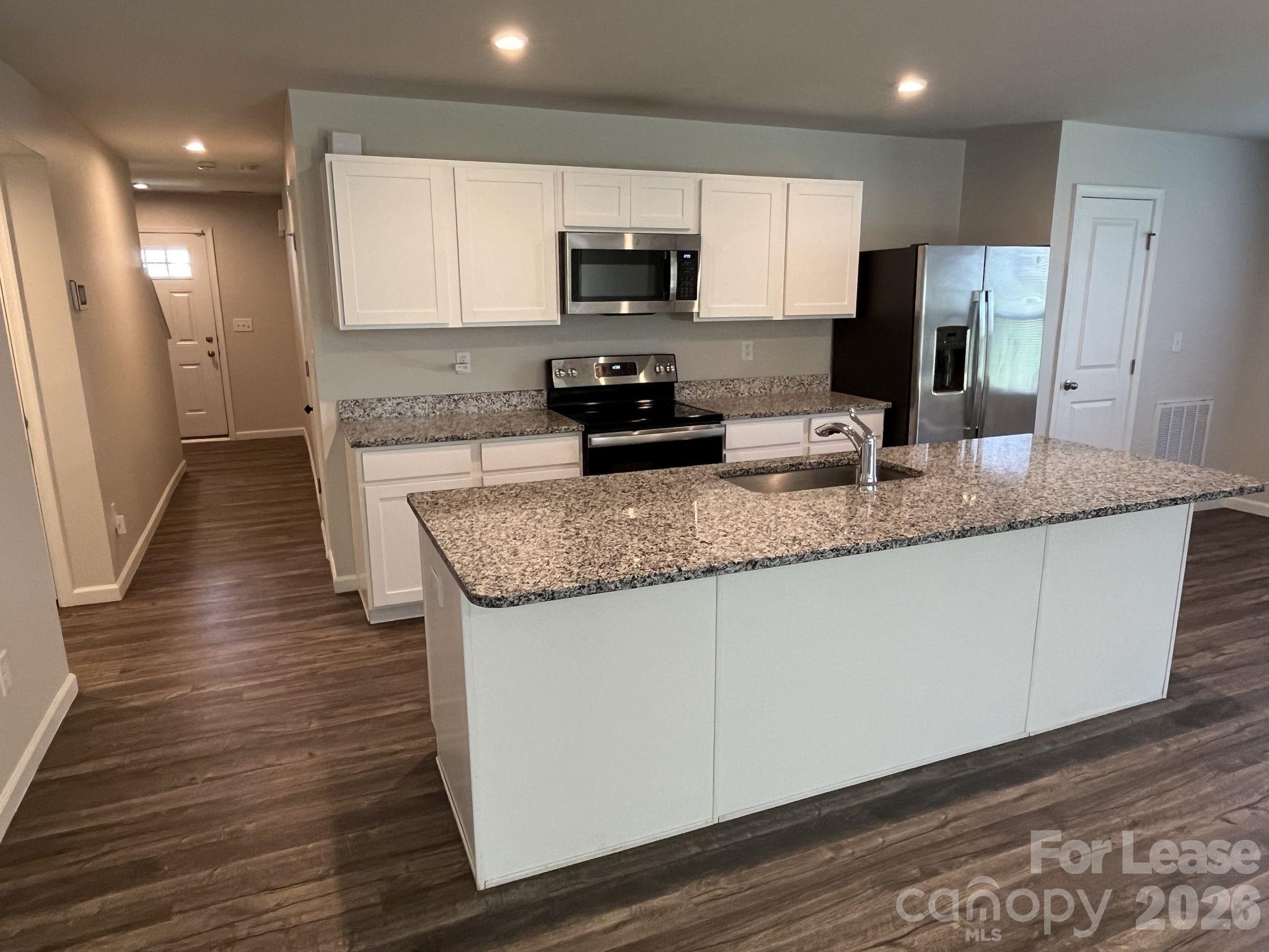 4320 Bowline Drive Property Photo 7