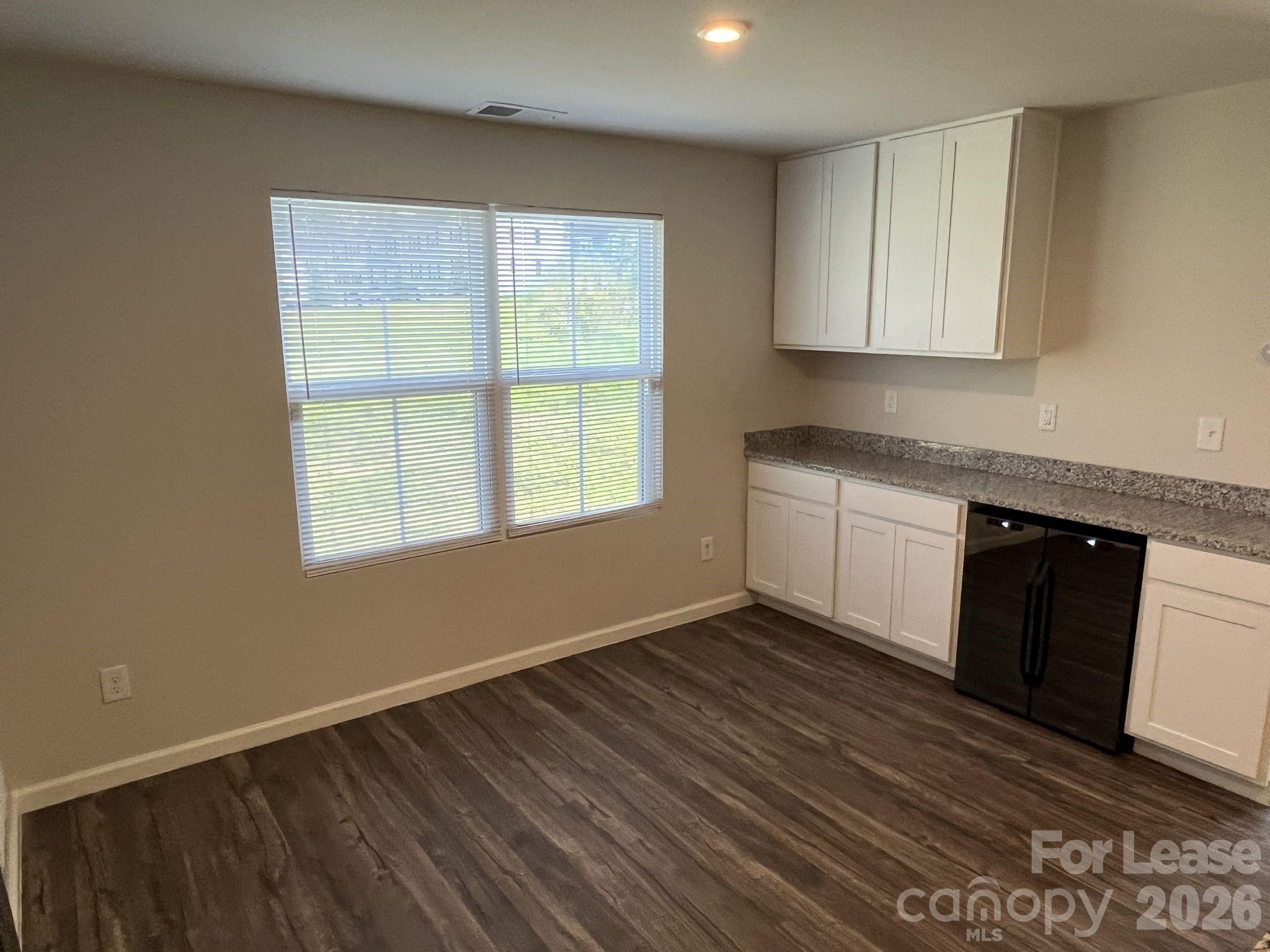 4320 Bowline Drive Property Photo 10