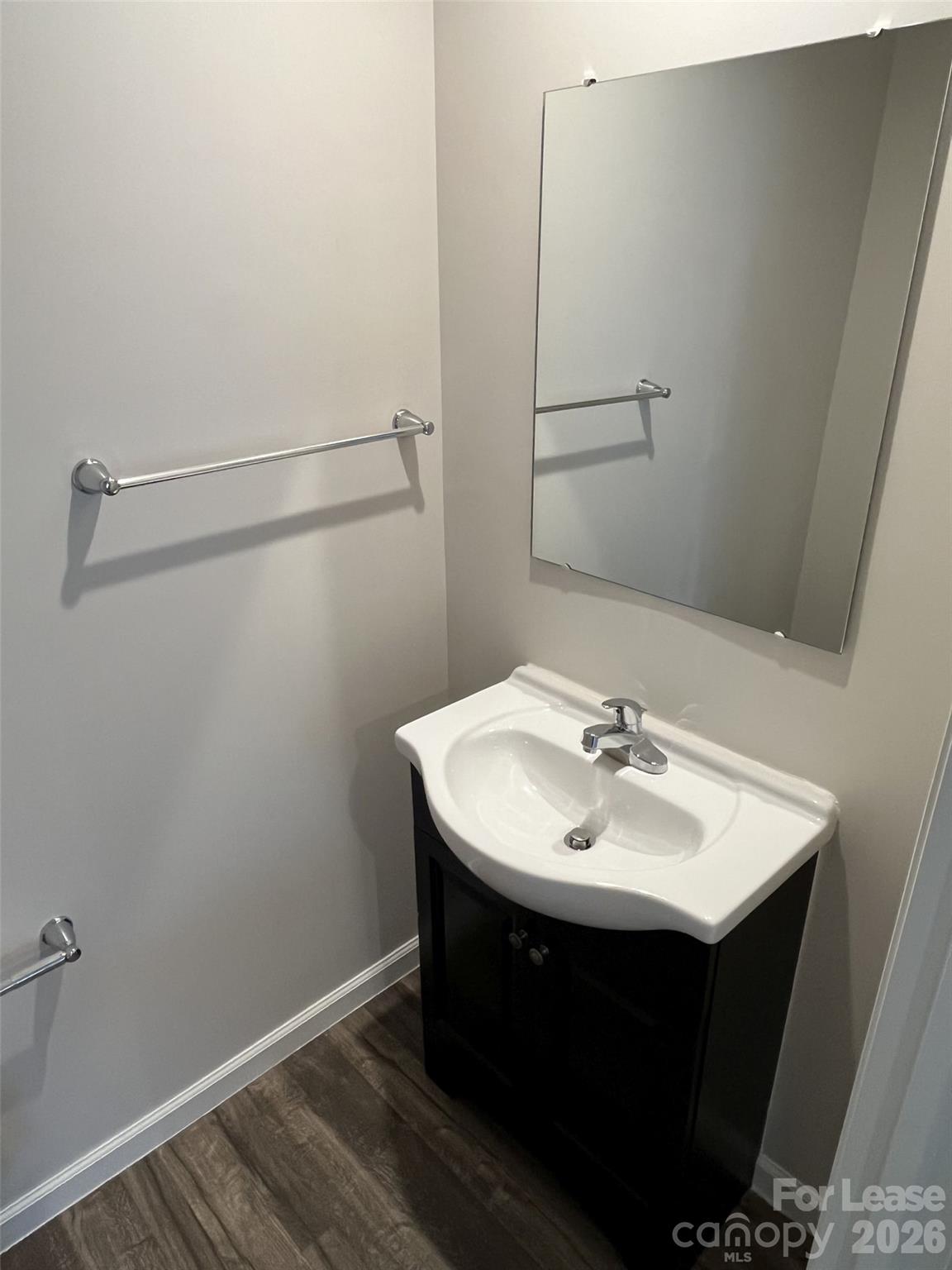 4320 Bowline Drive Property Photo 12