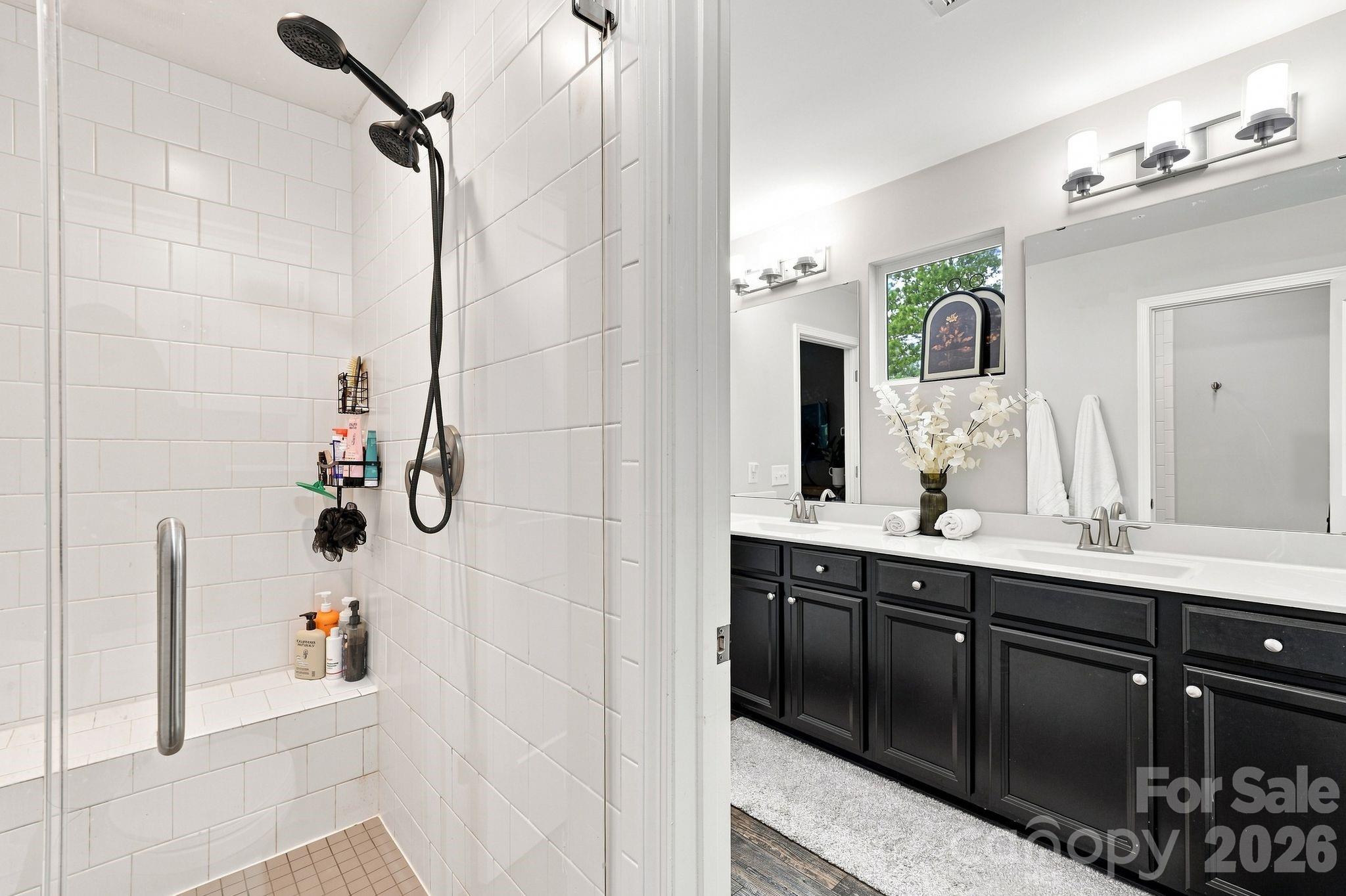 2902 Oakdale Road Property Photo 17