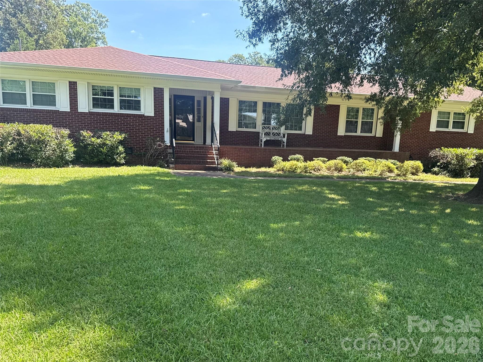 1464 Sullivan Street Property Photo 1