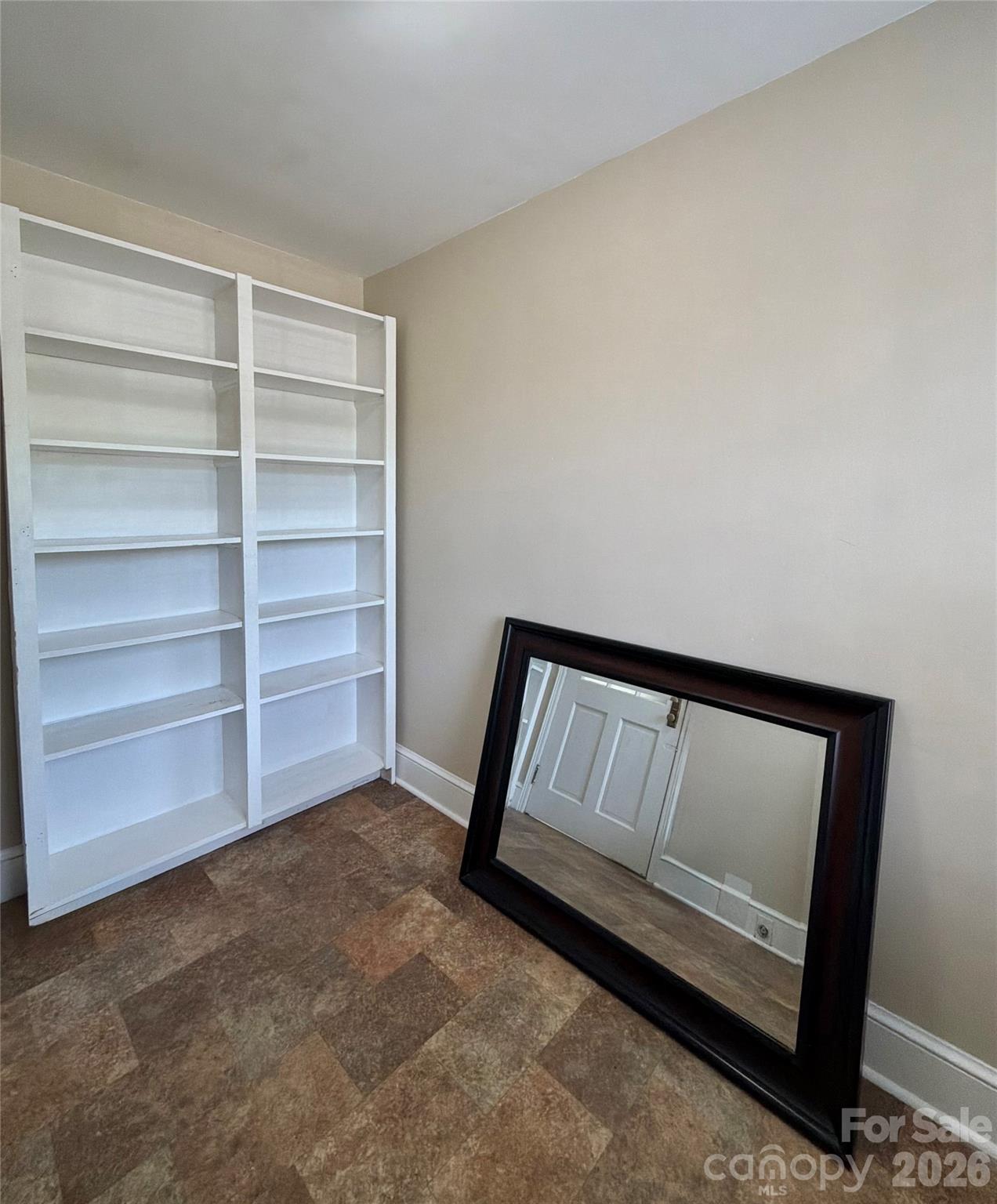 917 W Pine Street Property Photo 19