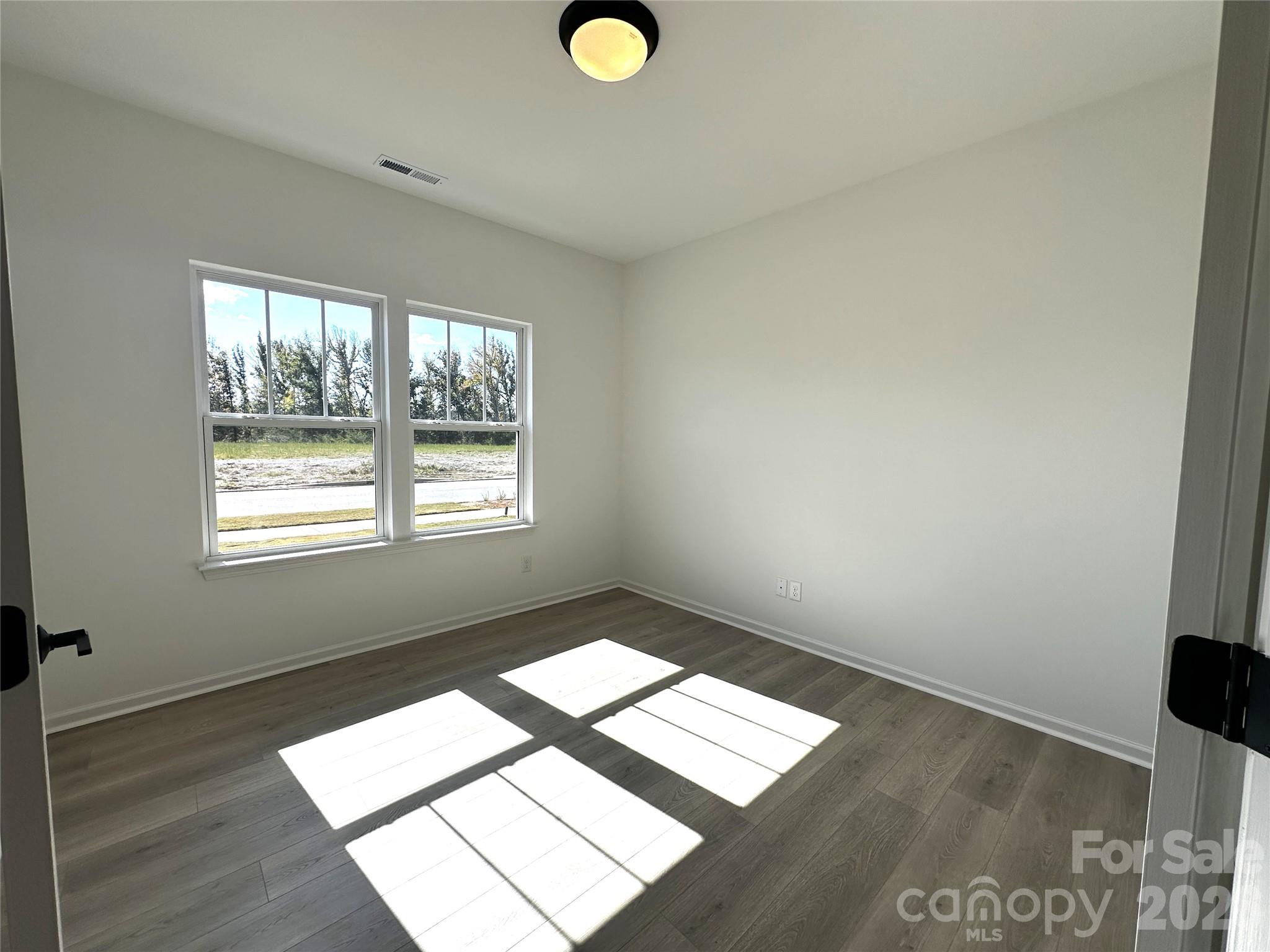 1360 Tappan Avenue 184 Property Photo 6