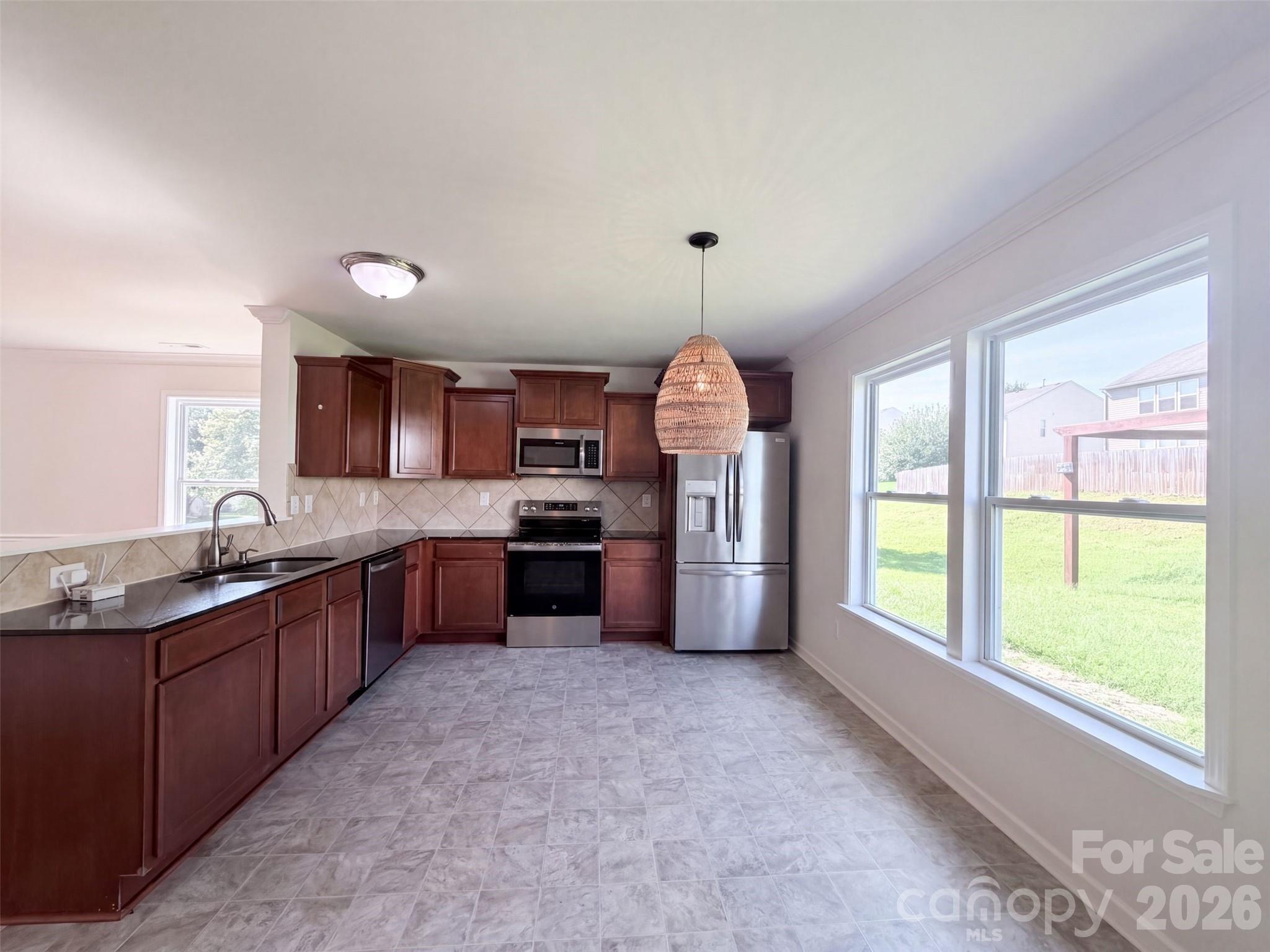 164 Altondale Drive Property Photo 14