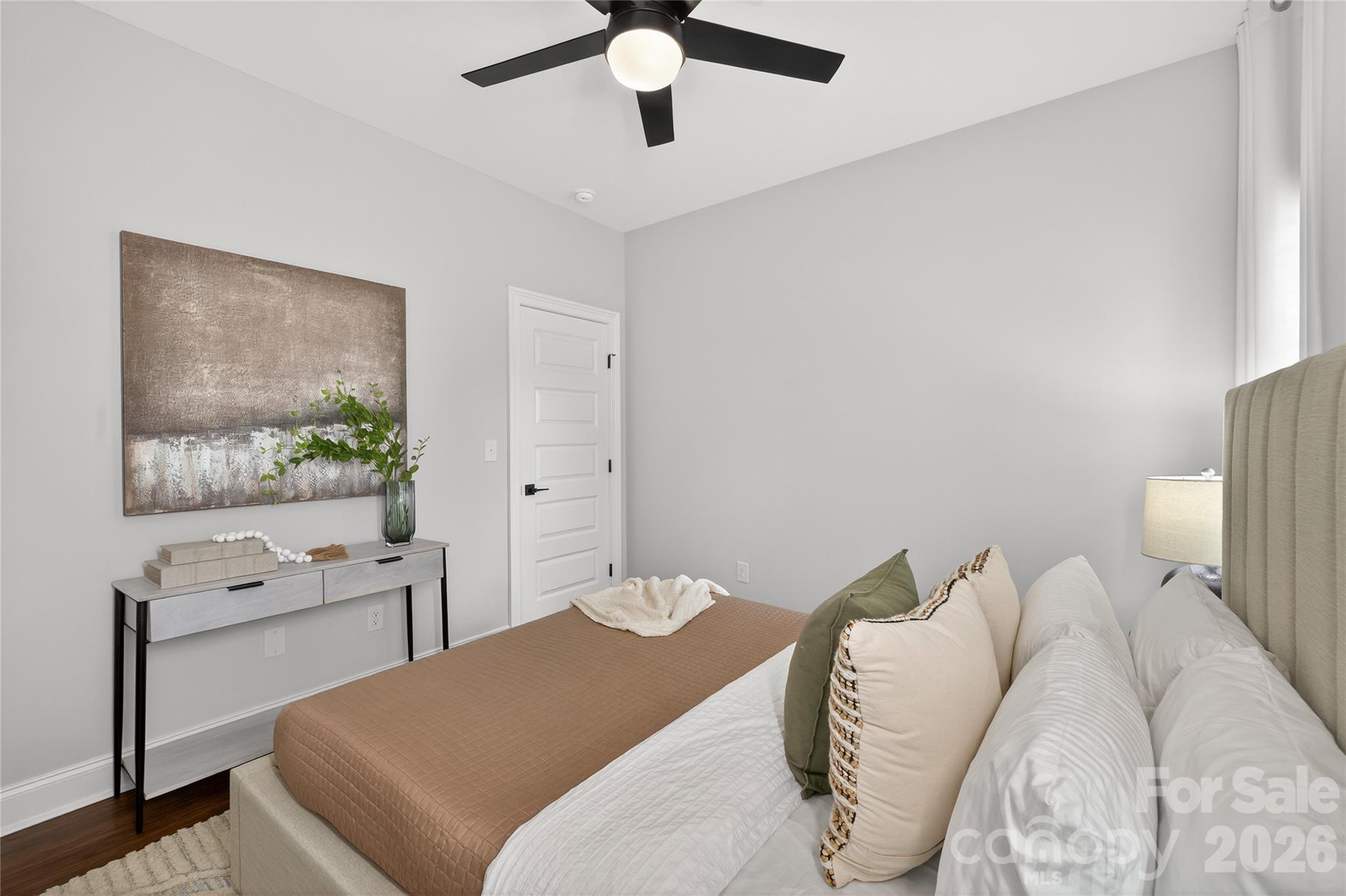 3217 Credenza Road Property Photo 20