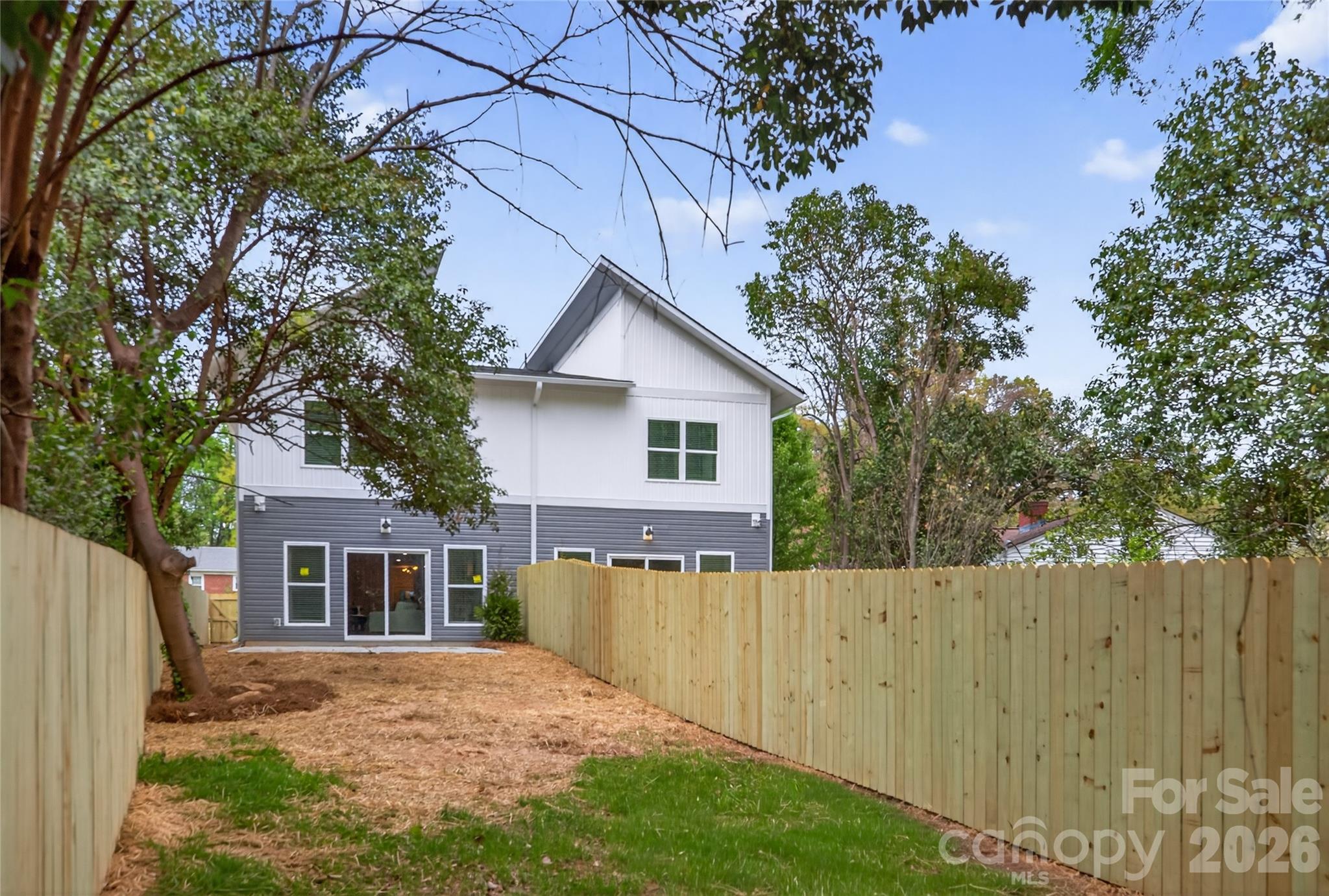 3217 Credenza Road Property Photo 29