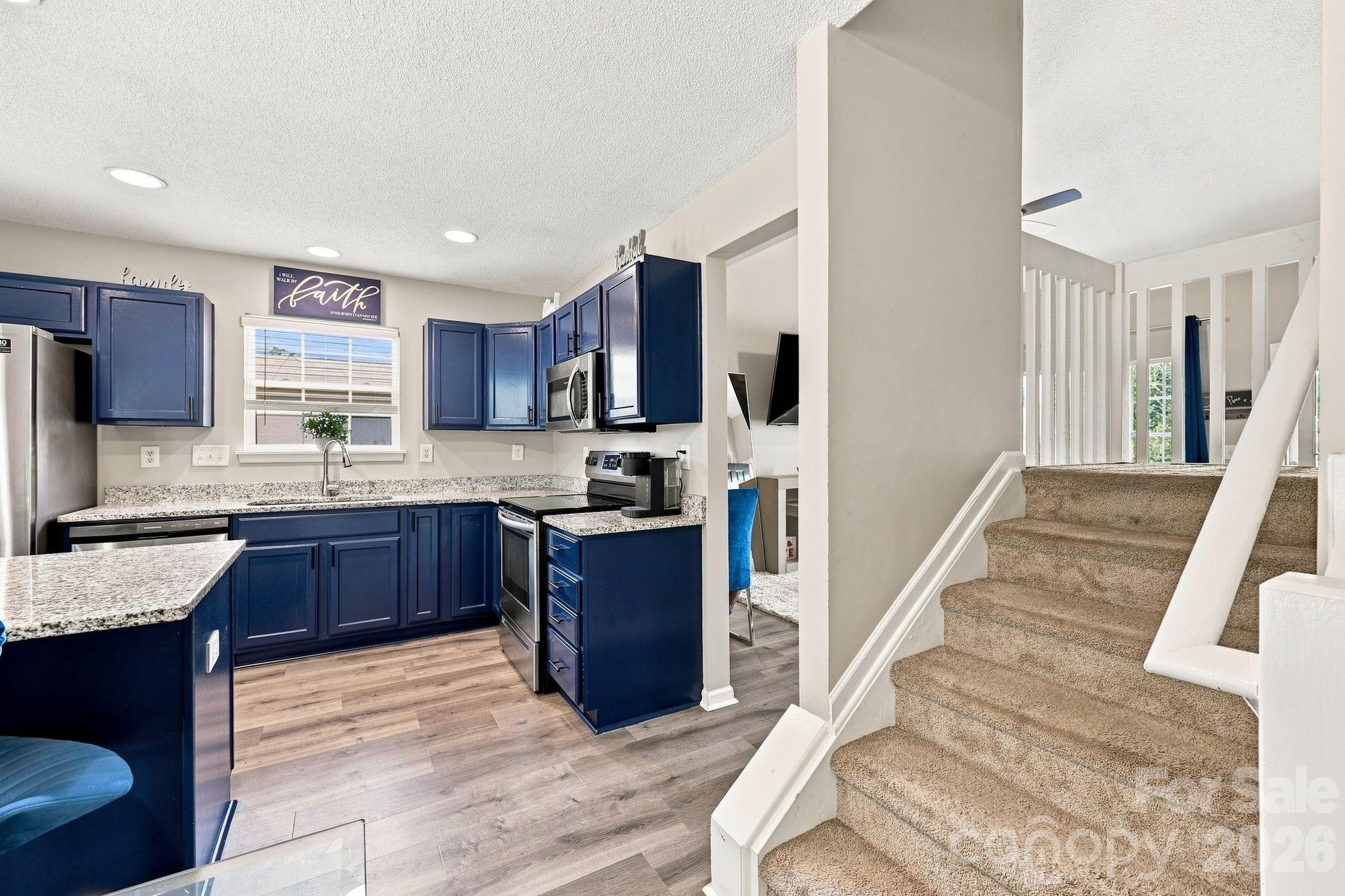 2826 Mayer House Court Property Photo 11
