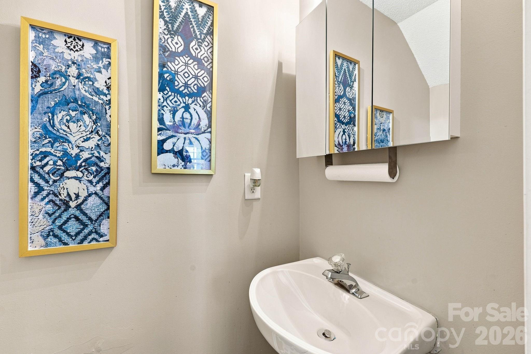 2826 Mayer House Court Property Photo 12