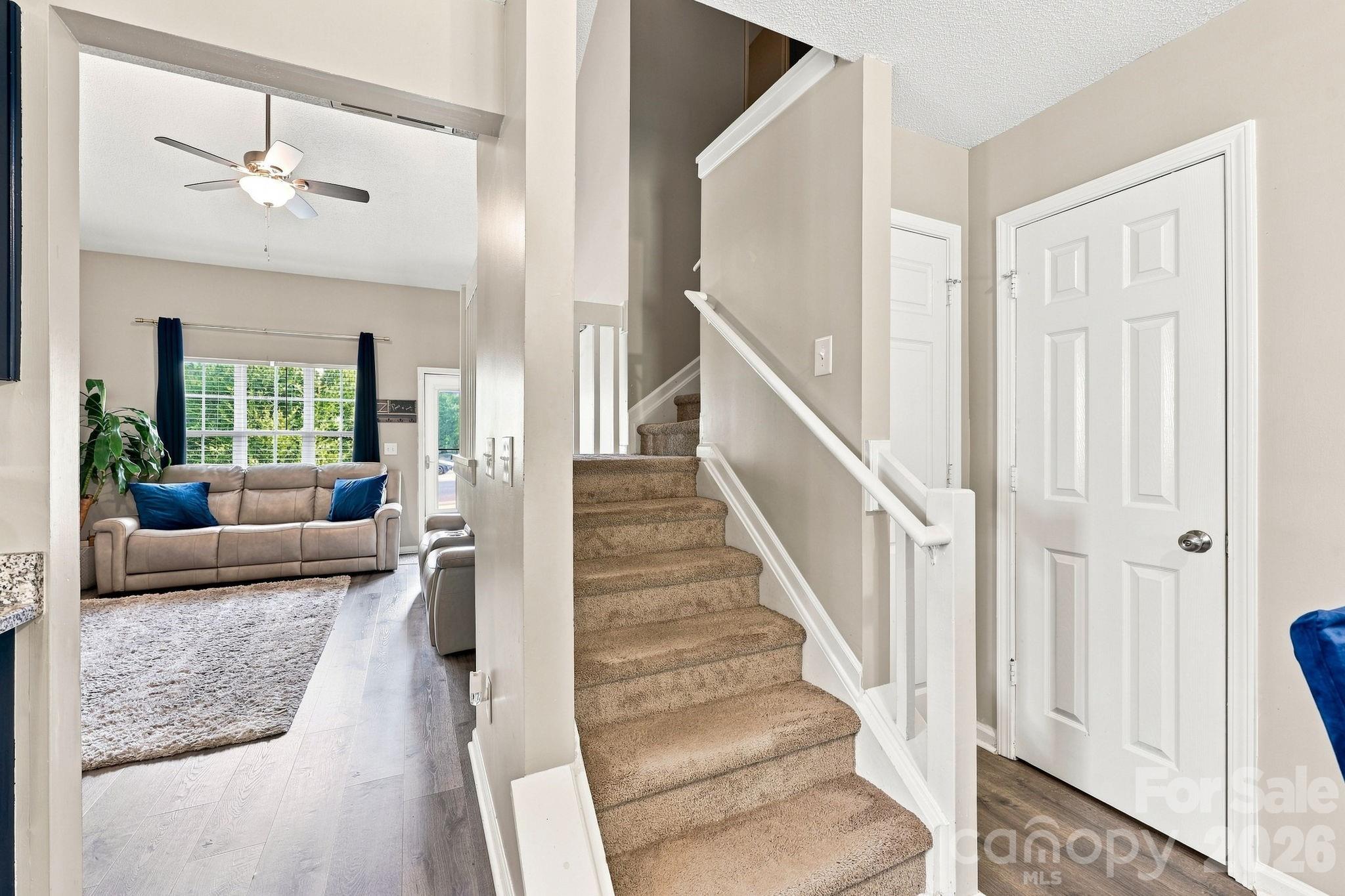 2826 Mayer House Court Property Photo 17