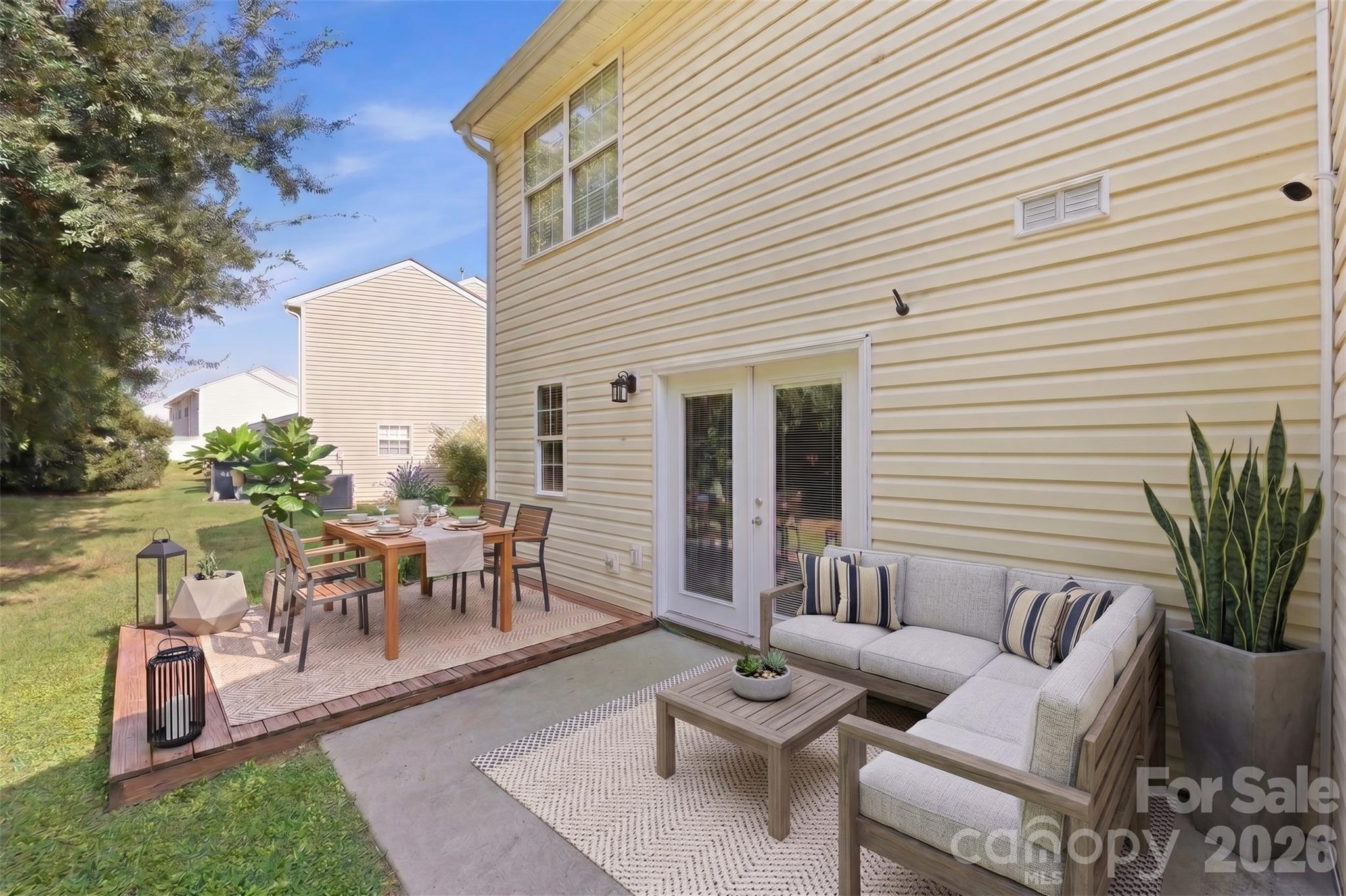 2826 Mayer House Court Property Photo 24