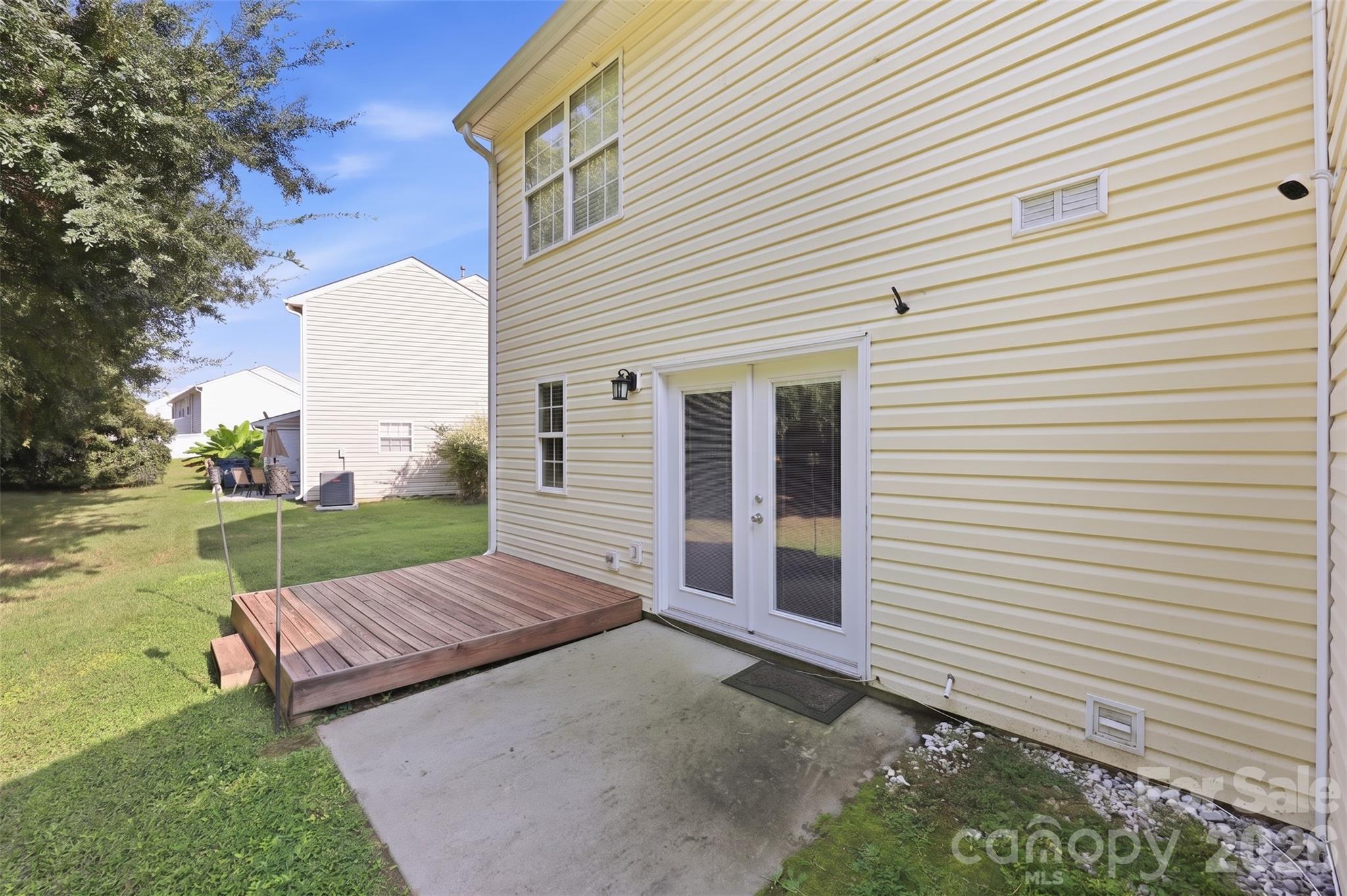 2826 Mayer House Court Property Photo 25