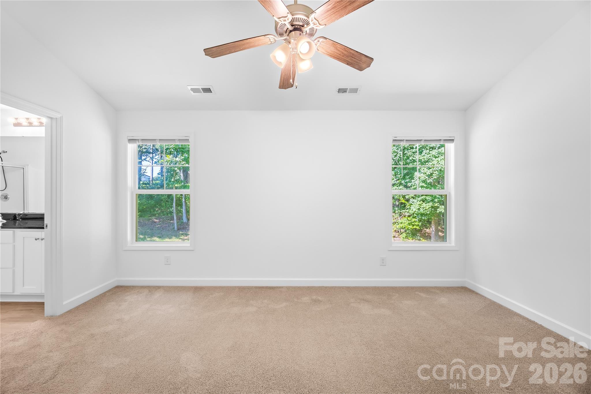 240 Valleybrook Lane Property Photo 17