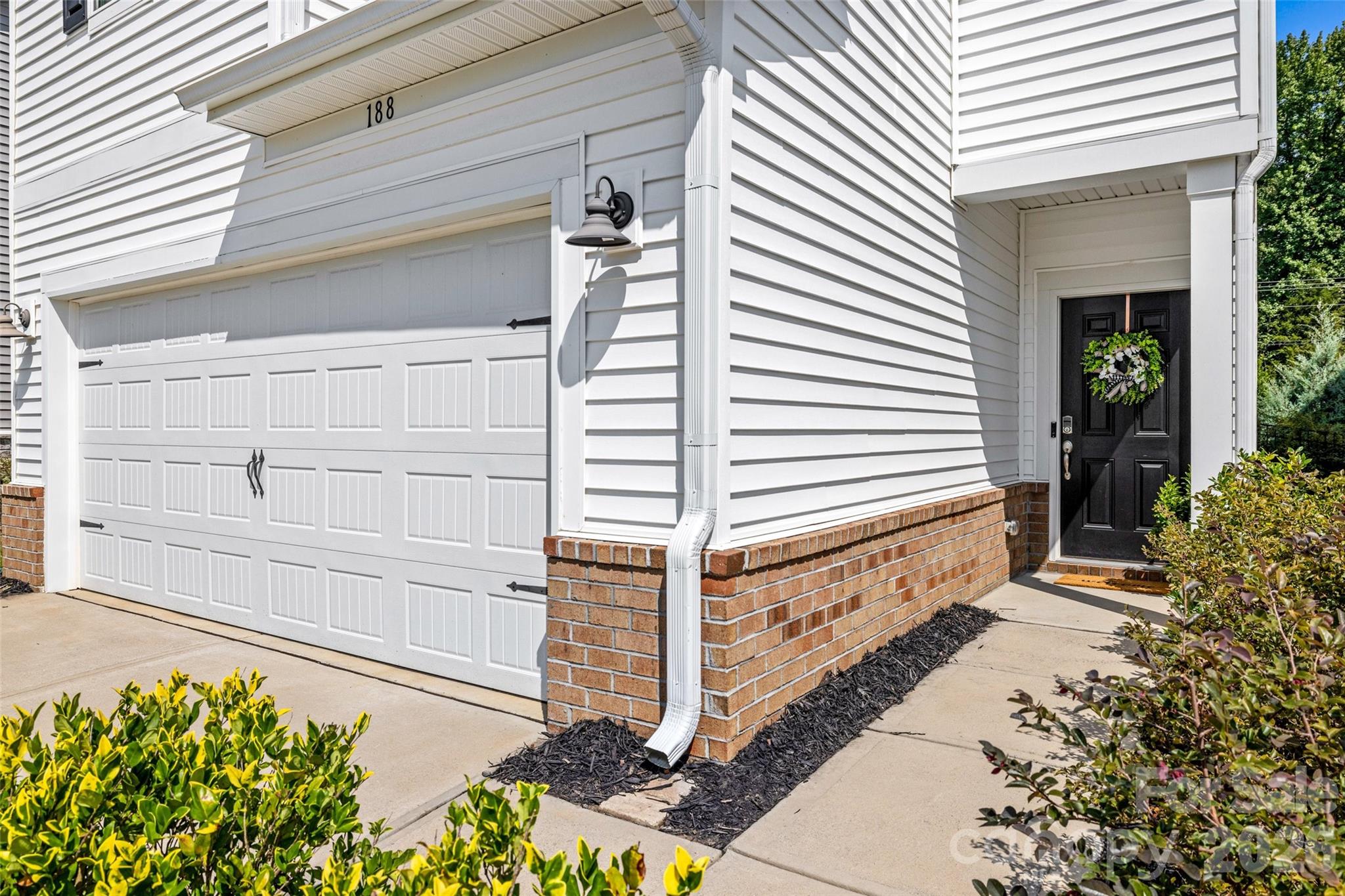 188 Ravensara Avenue Property Photo 2