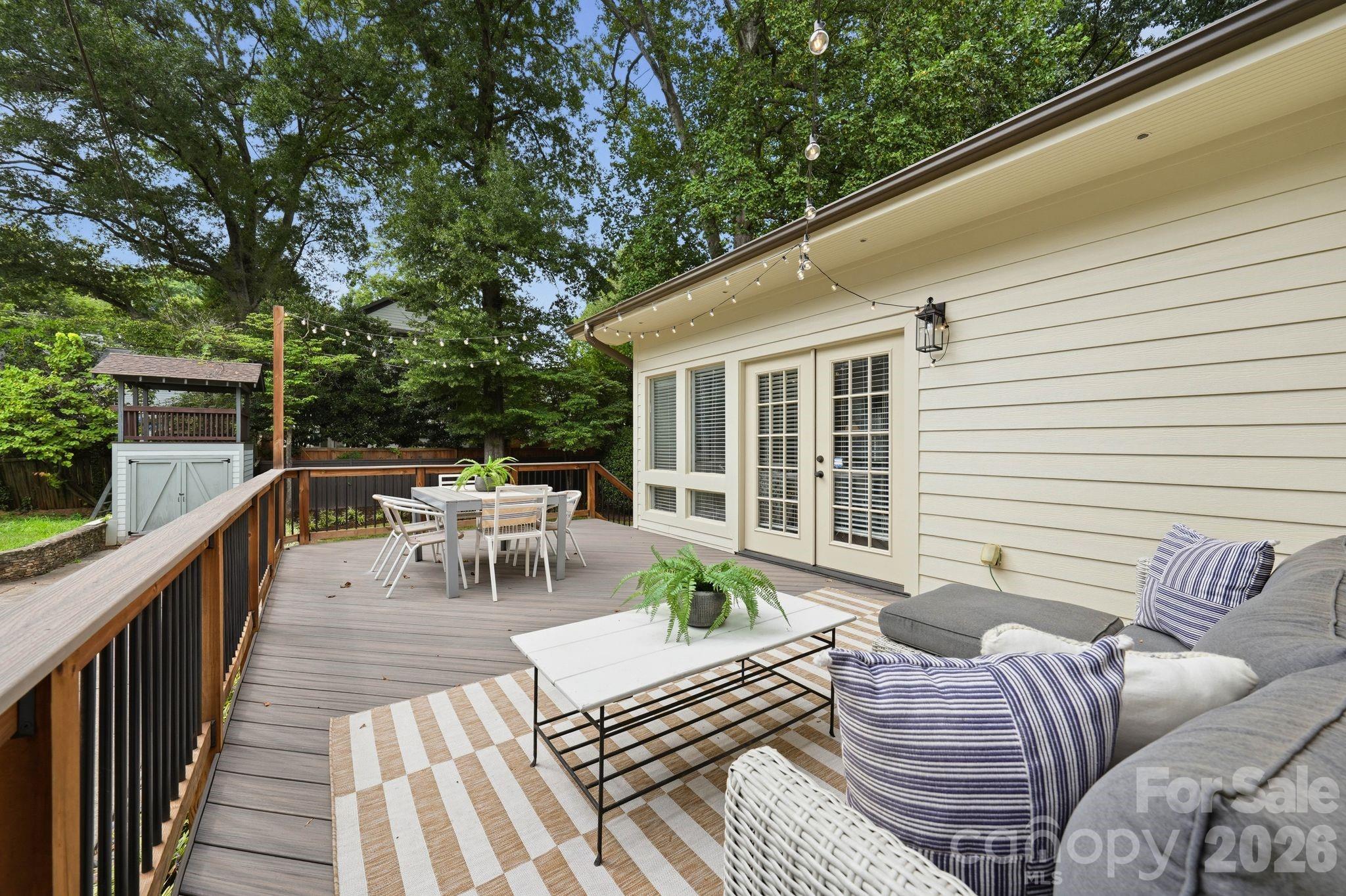 1815 Dearmon Drive Property Photo 29