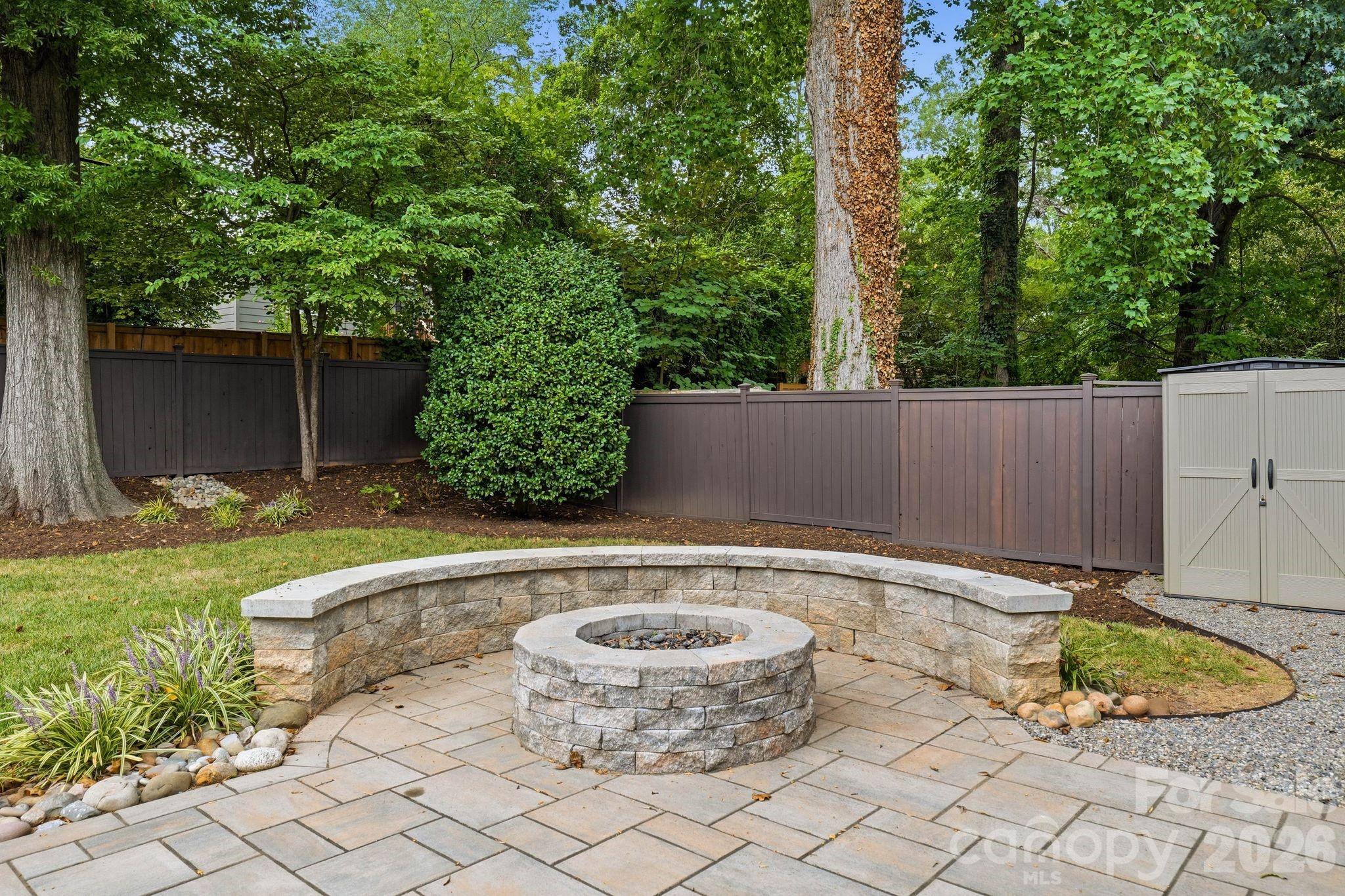 1815 Dearmon Drive Property Photo 30