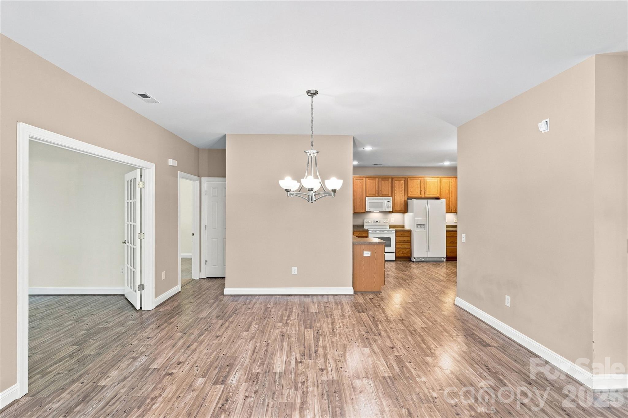 3225 Abbey Walk Lane Property Photo 12