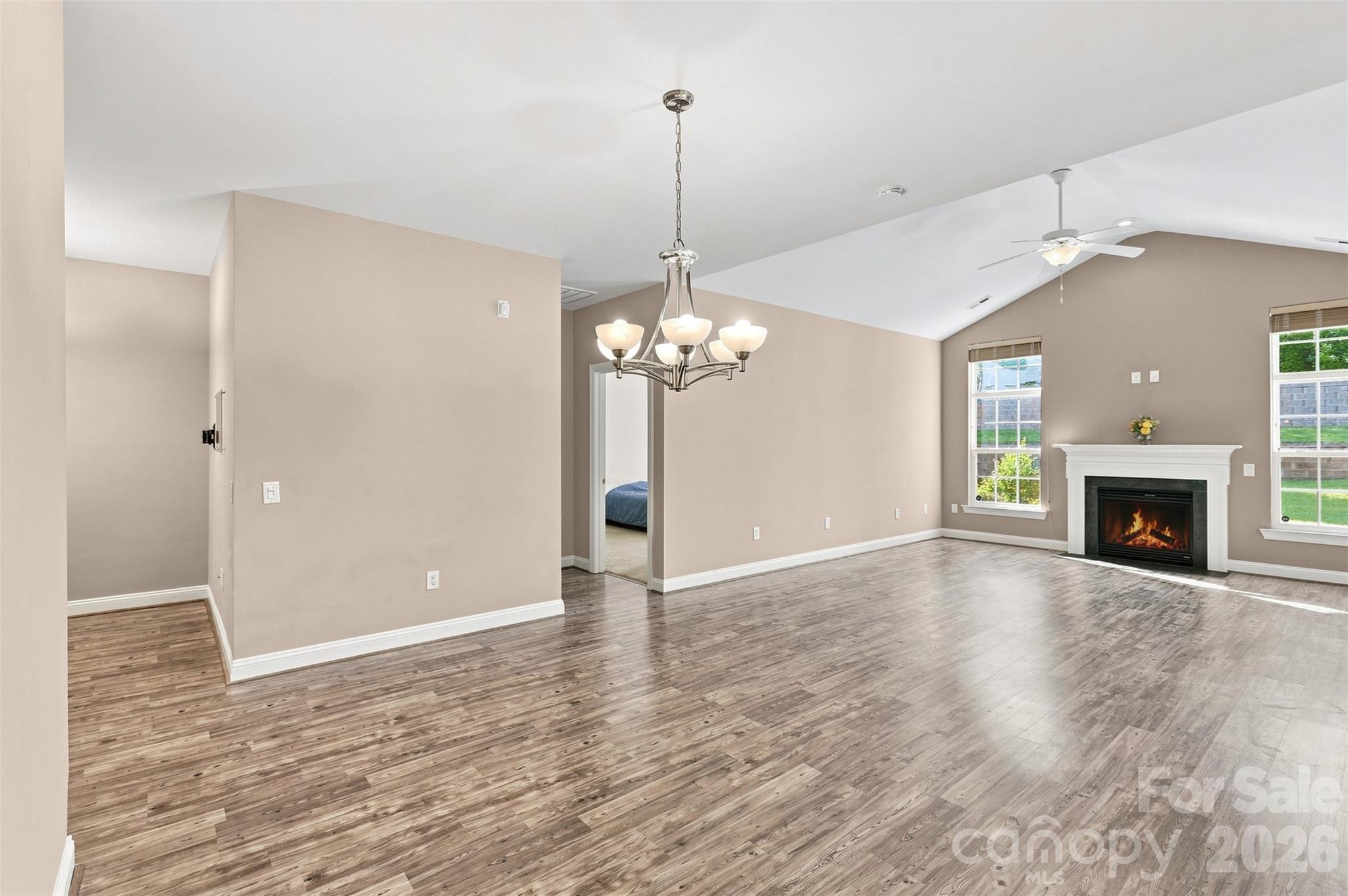 3225 Abbey Walk Lane Property Photo 13