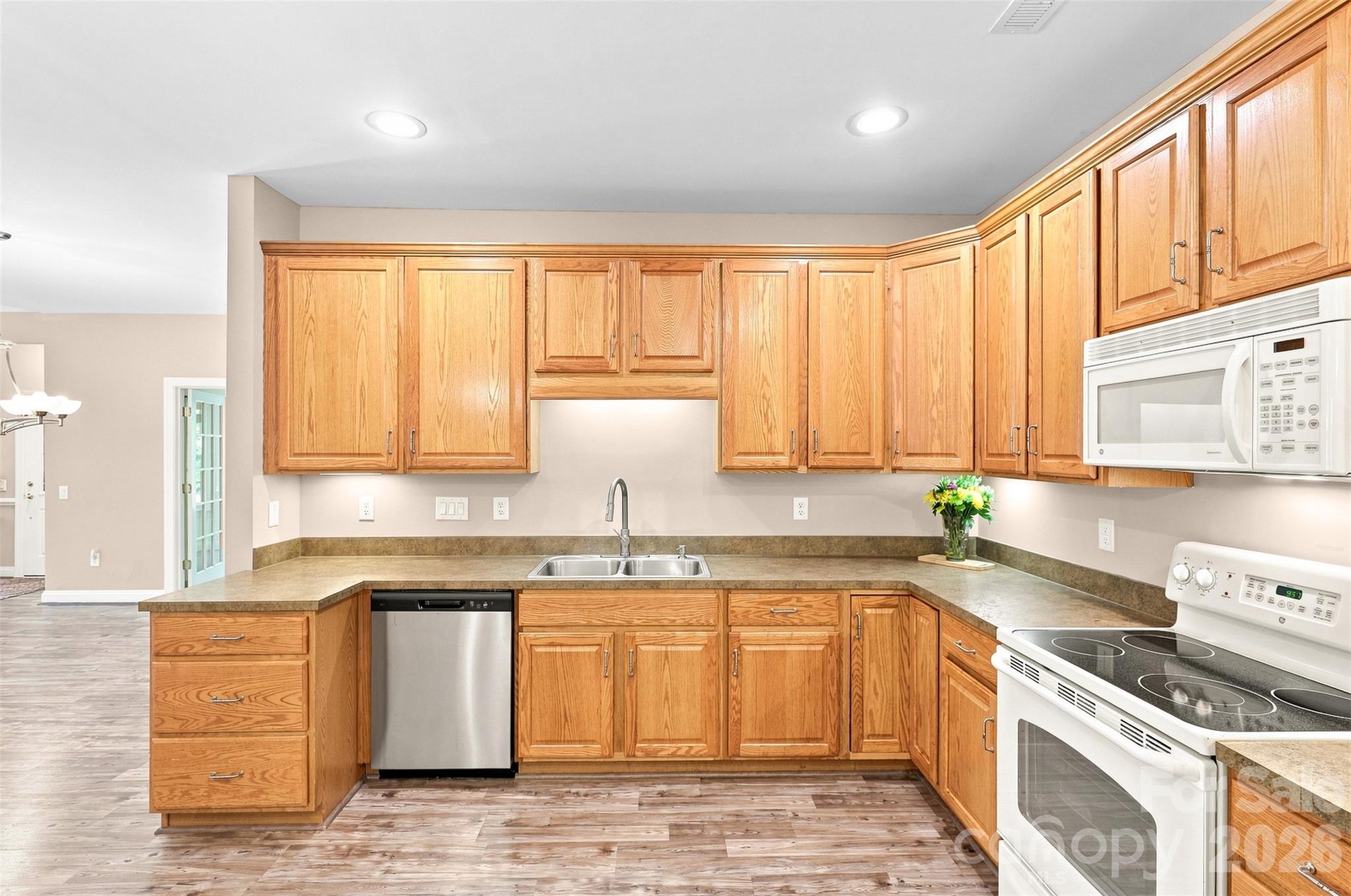 3225 Abbey Walk Lane Property Photo 16