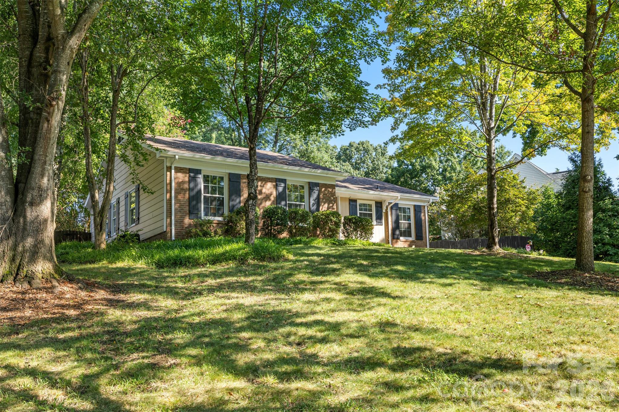 11714 Painted Tree Road Property Photo 1