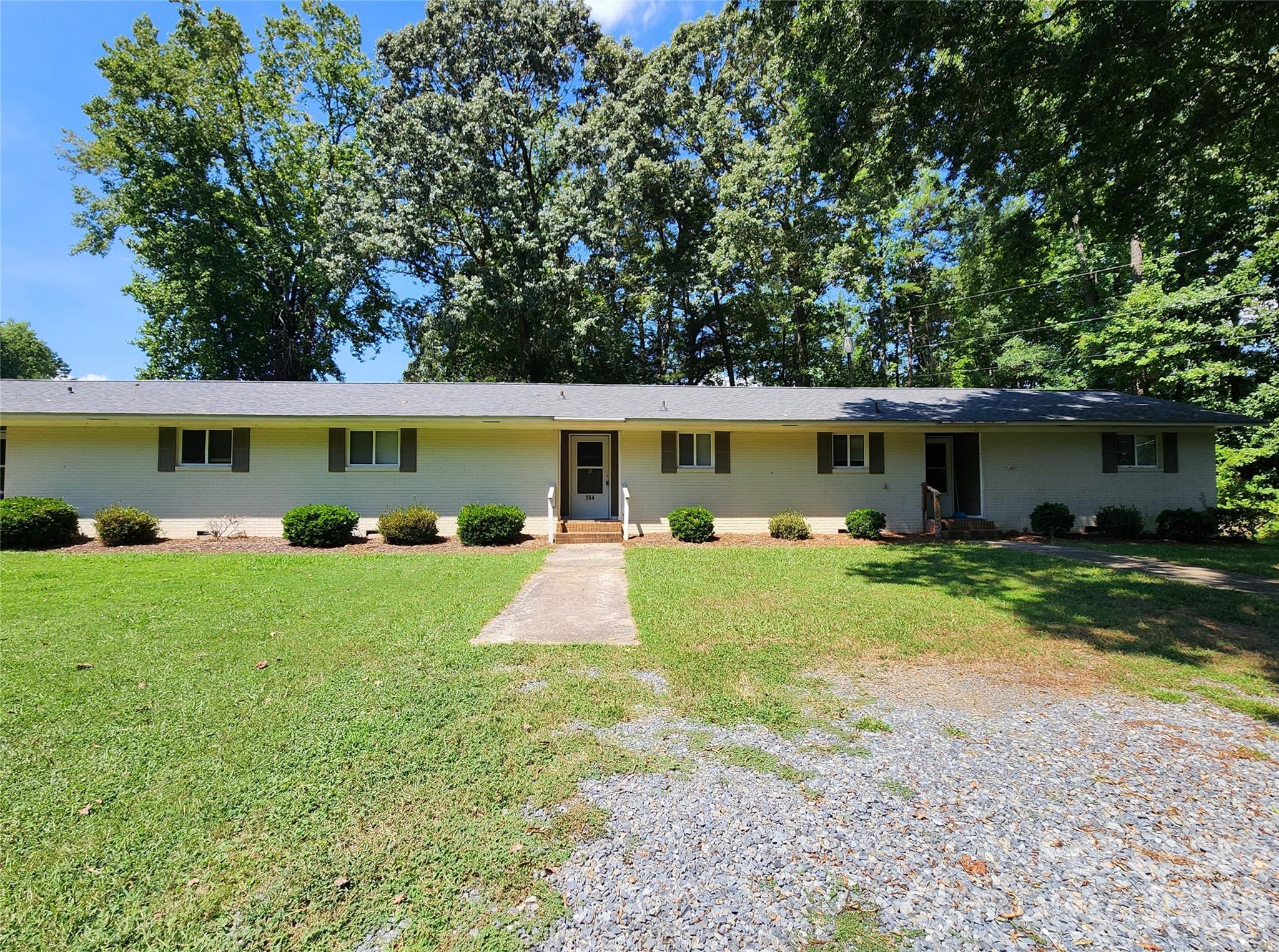 104 Johnson Dairy Road Property Photo 1