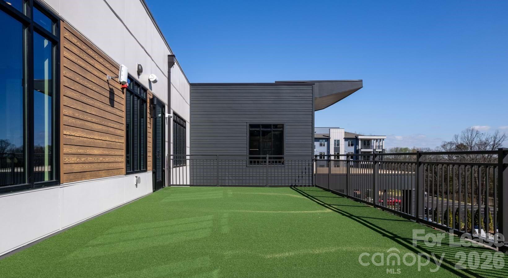 305 Prine Place B6 Property Photo 12
