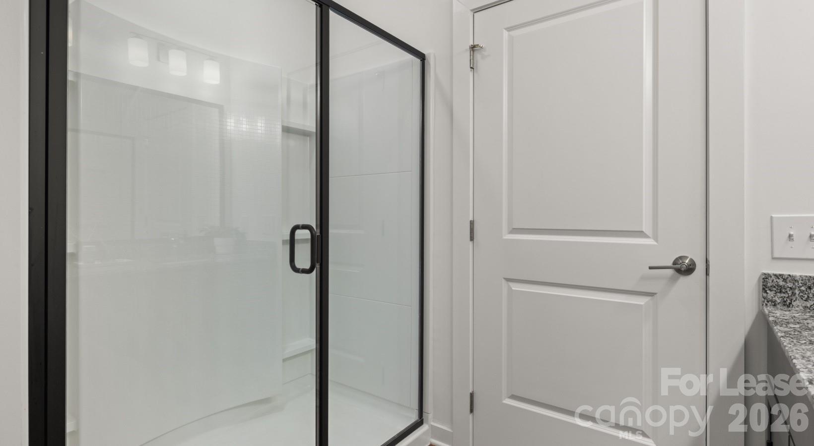 305 Prine Place C4 Property Photo 31