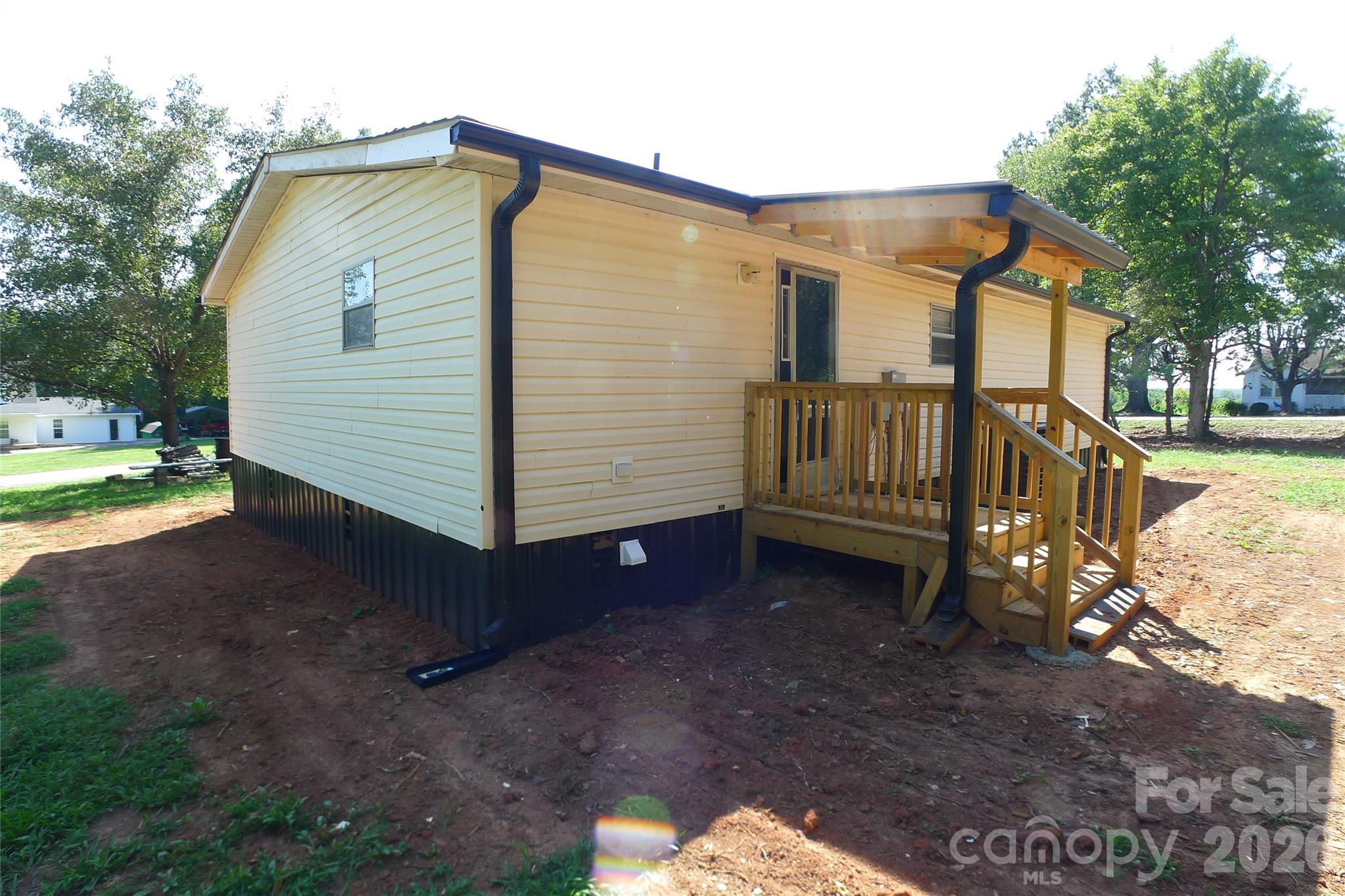 2005 Monico Lane 2 Property Photo 4