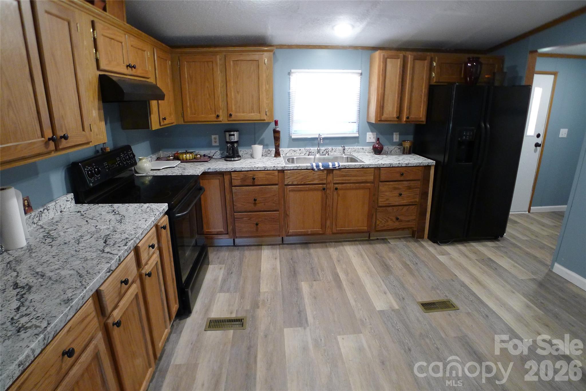 2005 Monico Lane 2 Property Photo 18