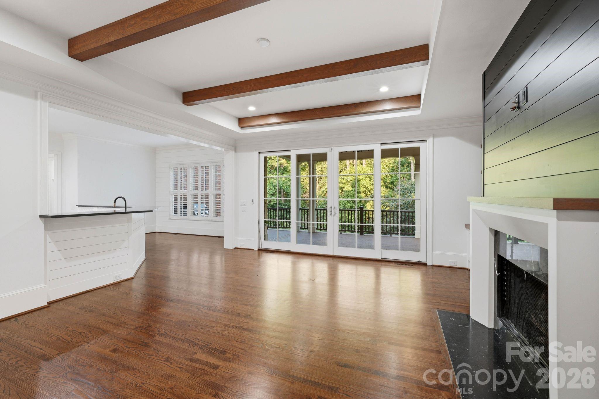 9414 Heydon Hall Circle Property Photo 7