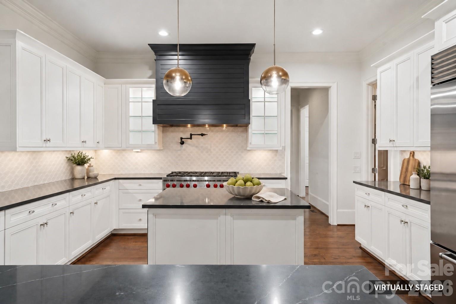 9414 Heydon Hall Circle Property Photo 10