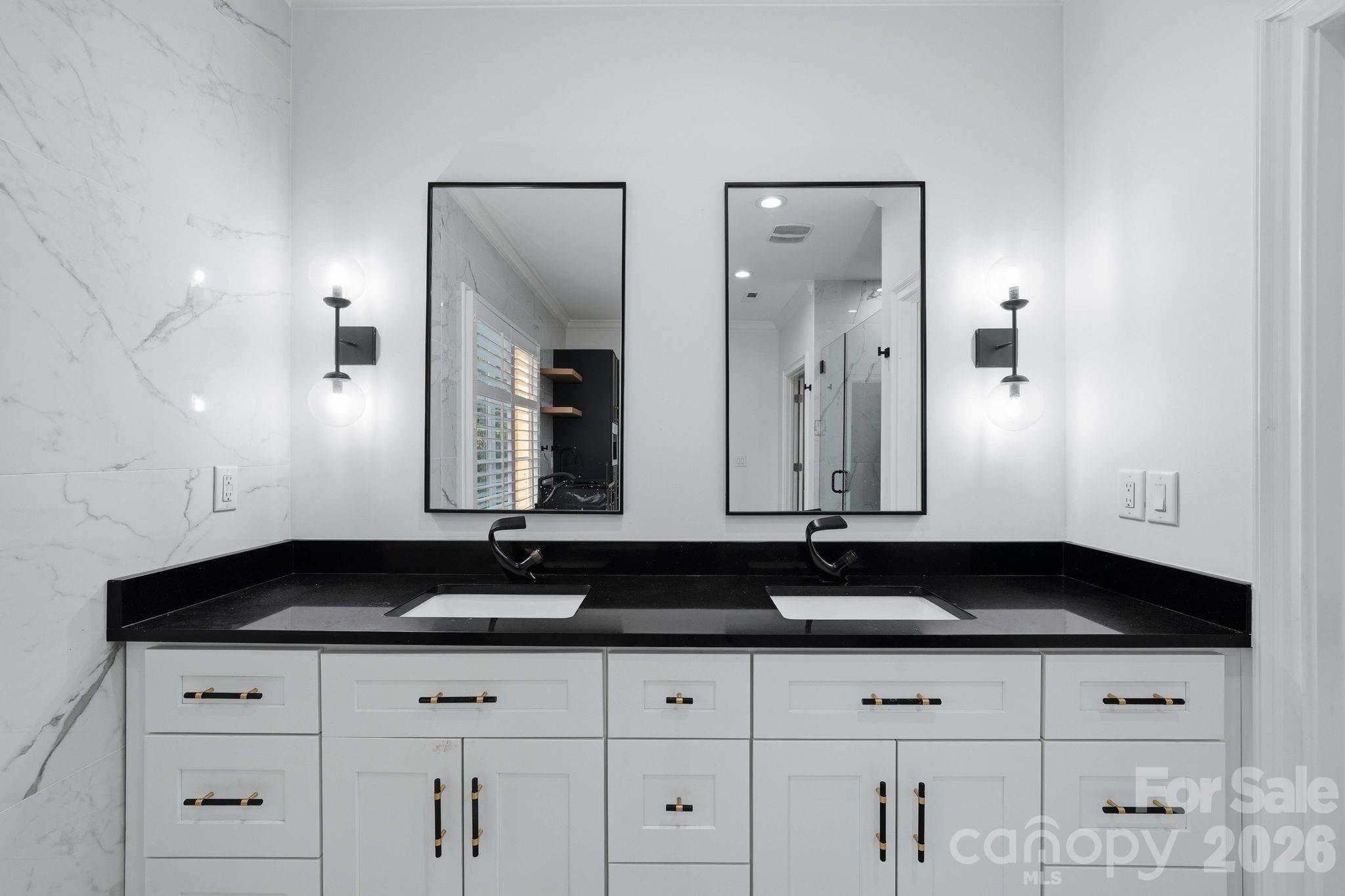 9414 Heydon Hall Circle Property Photo 27