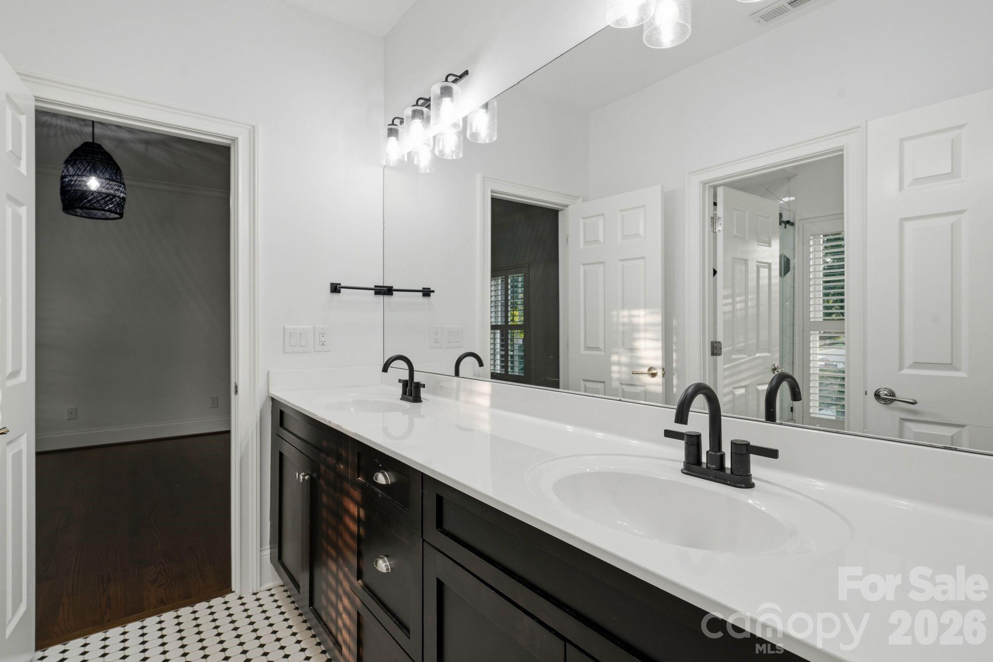 9414 Heydon Hall Circle Property Photo 32