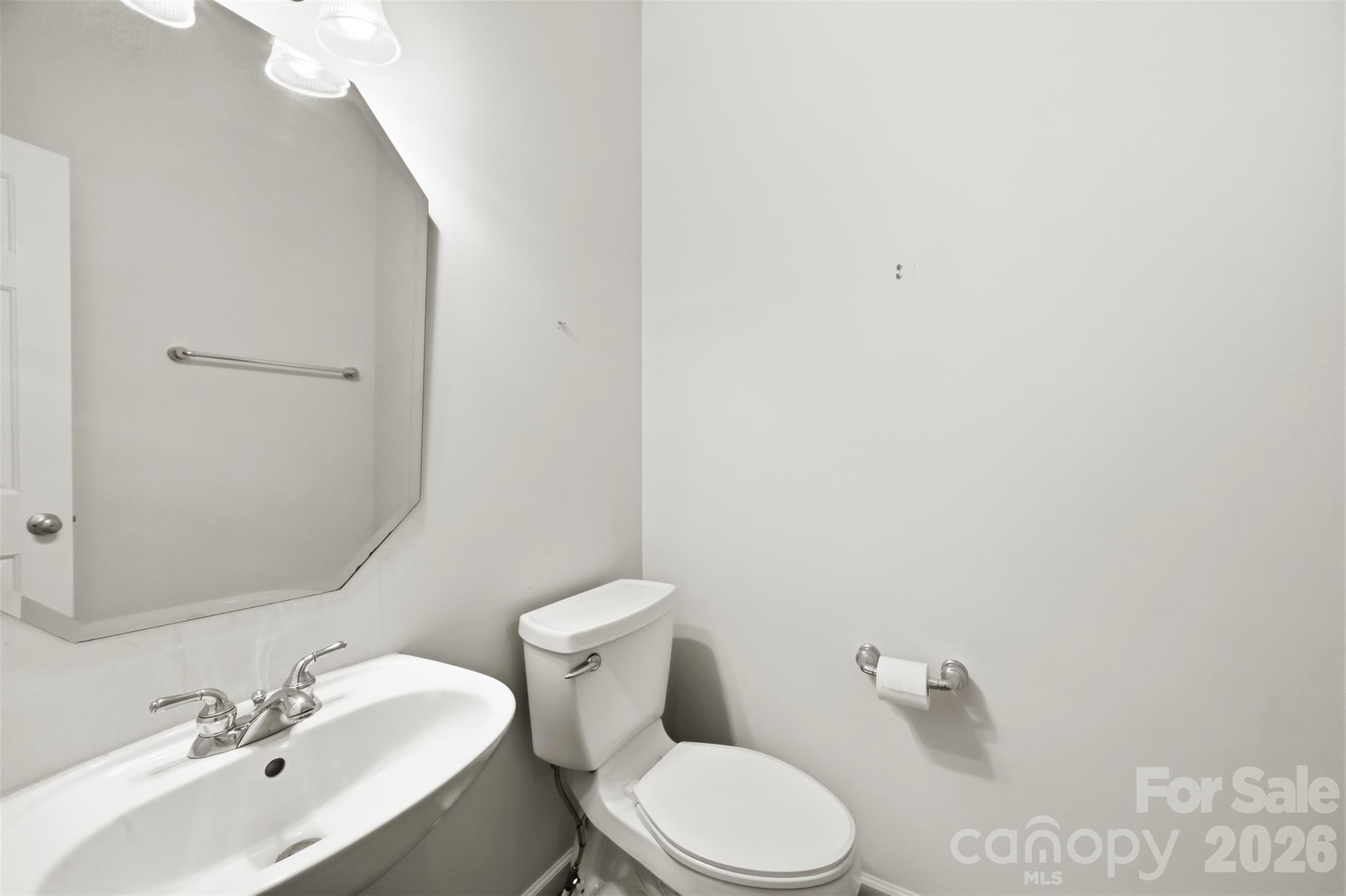 13210 Arbor Day Court Property Photo 9