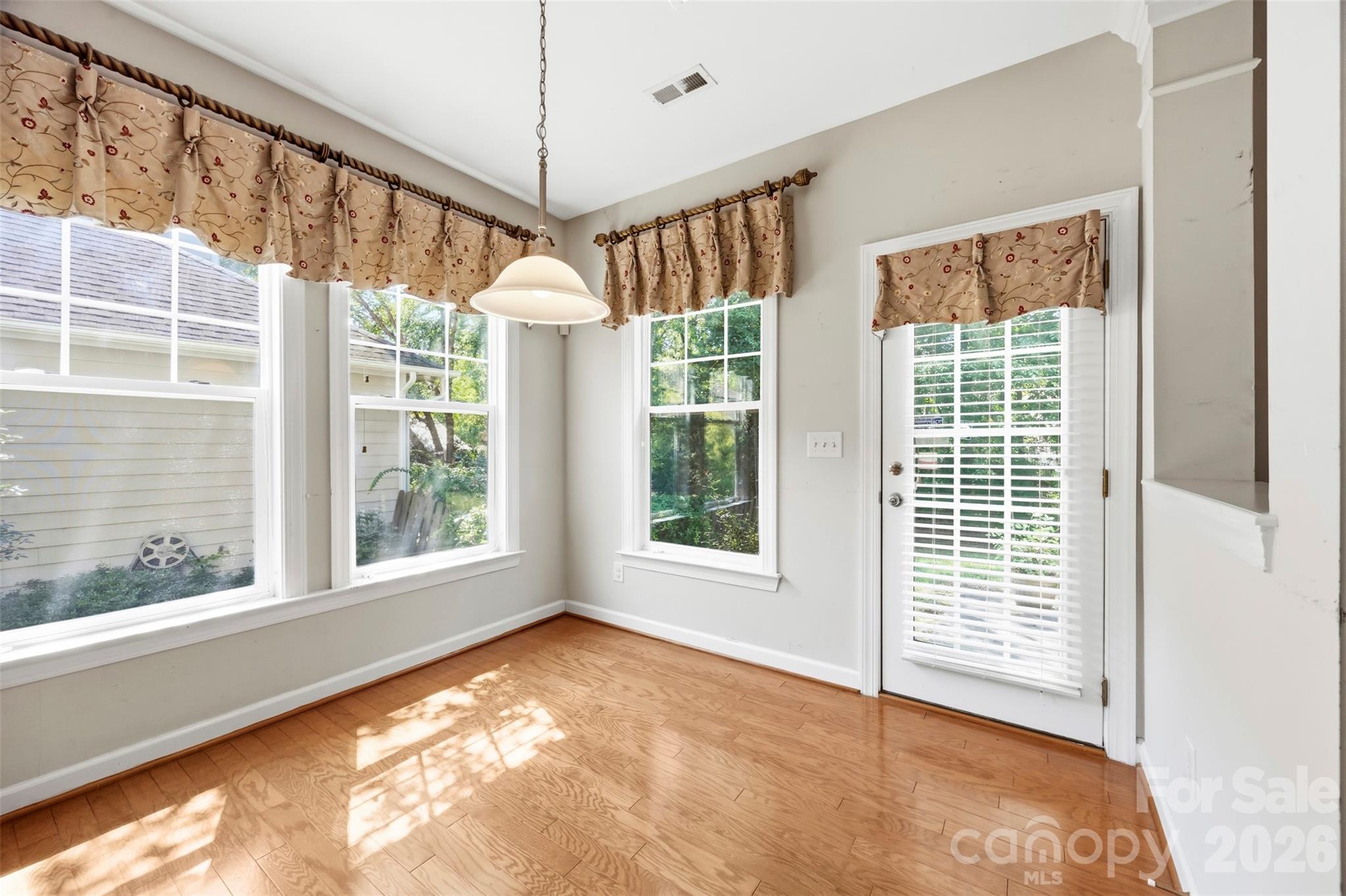 13210 Arbor Day Court Property Photo 35