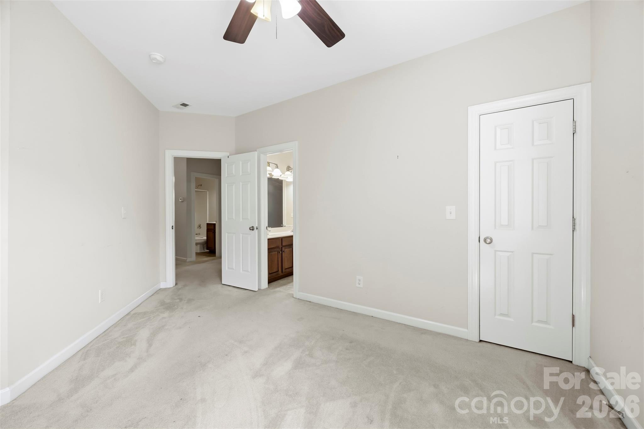 13210 Arbor Day Court Property Photo 38
