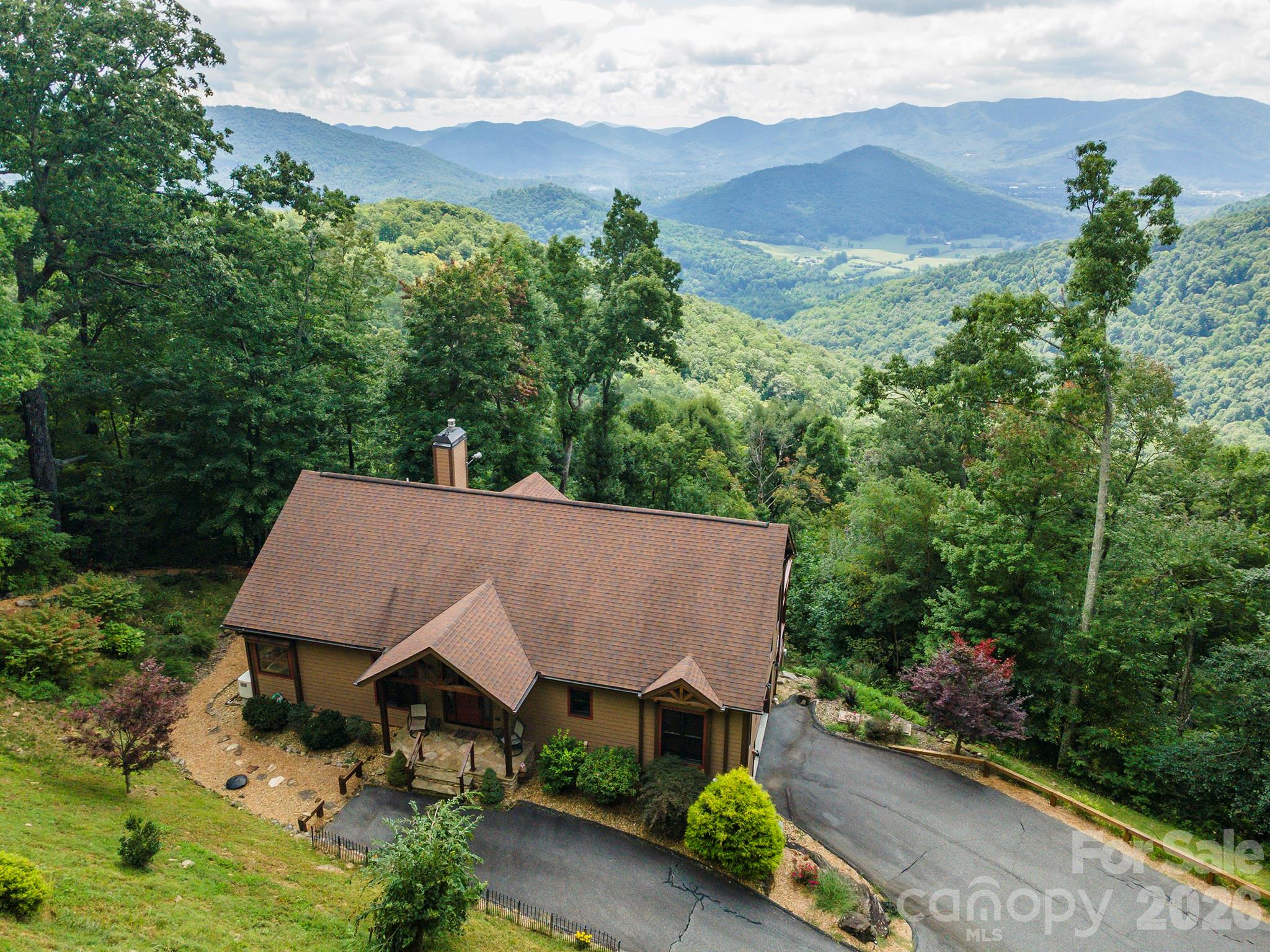 30 Wedgewood Terrace Property Photo 1