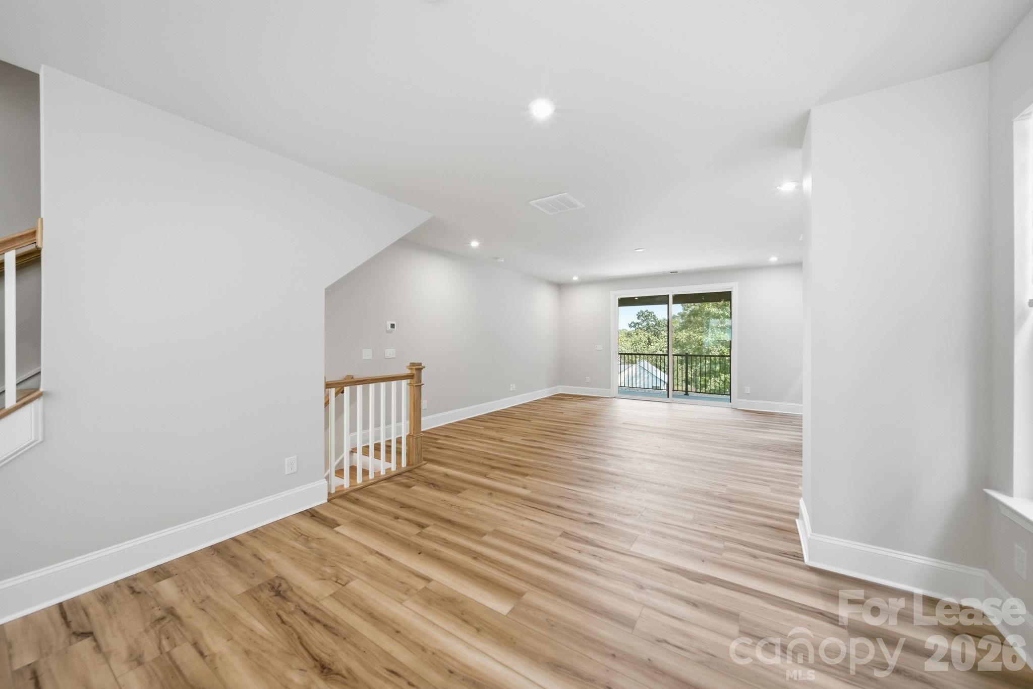 424 Old Town Village Road 30 Property Photo 14