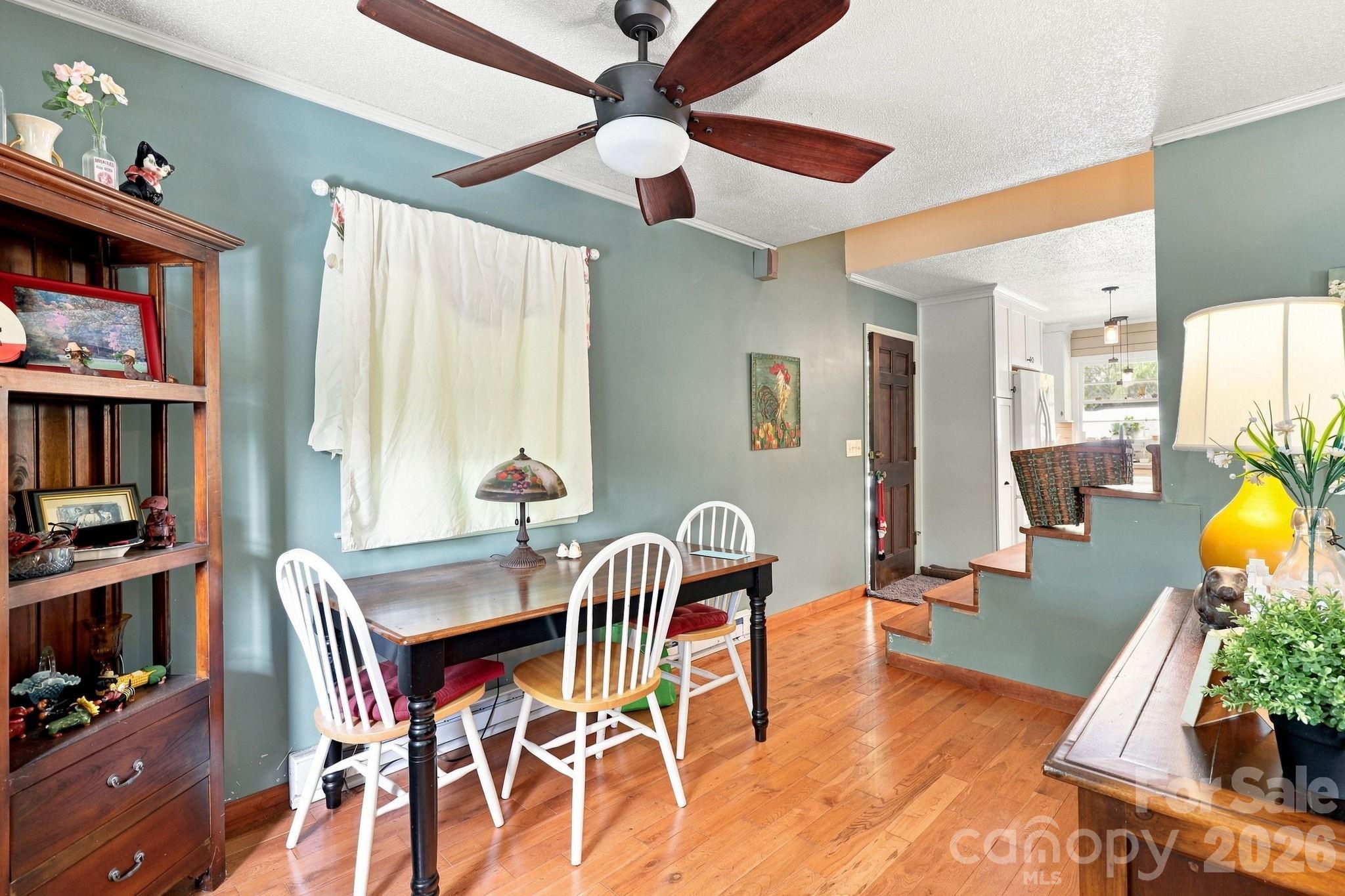922 Goose Hollow Road Property Photo 3