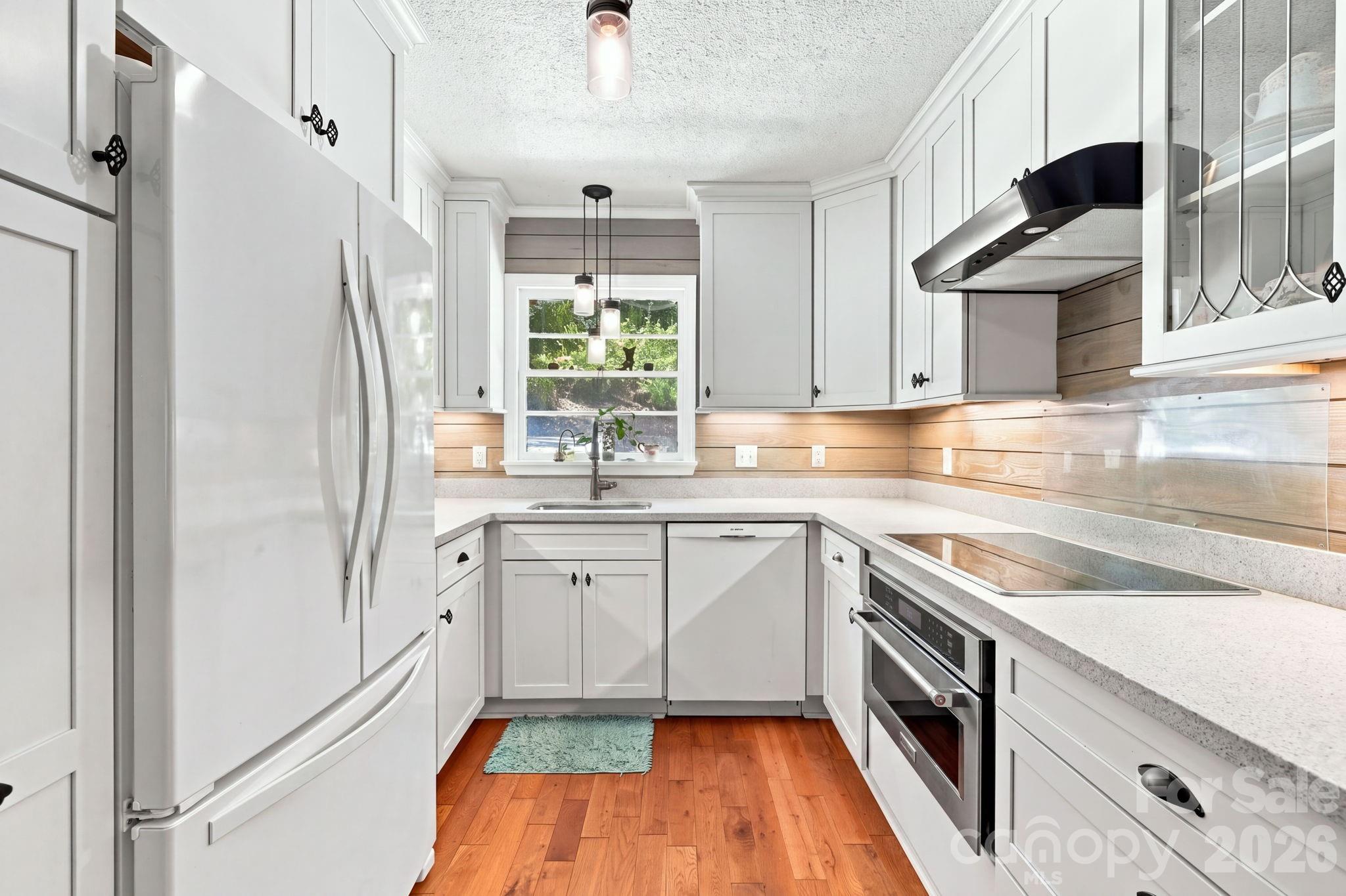 922 Goose Hollow Road Property Photo 10