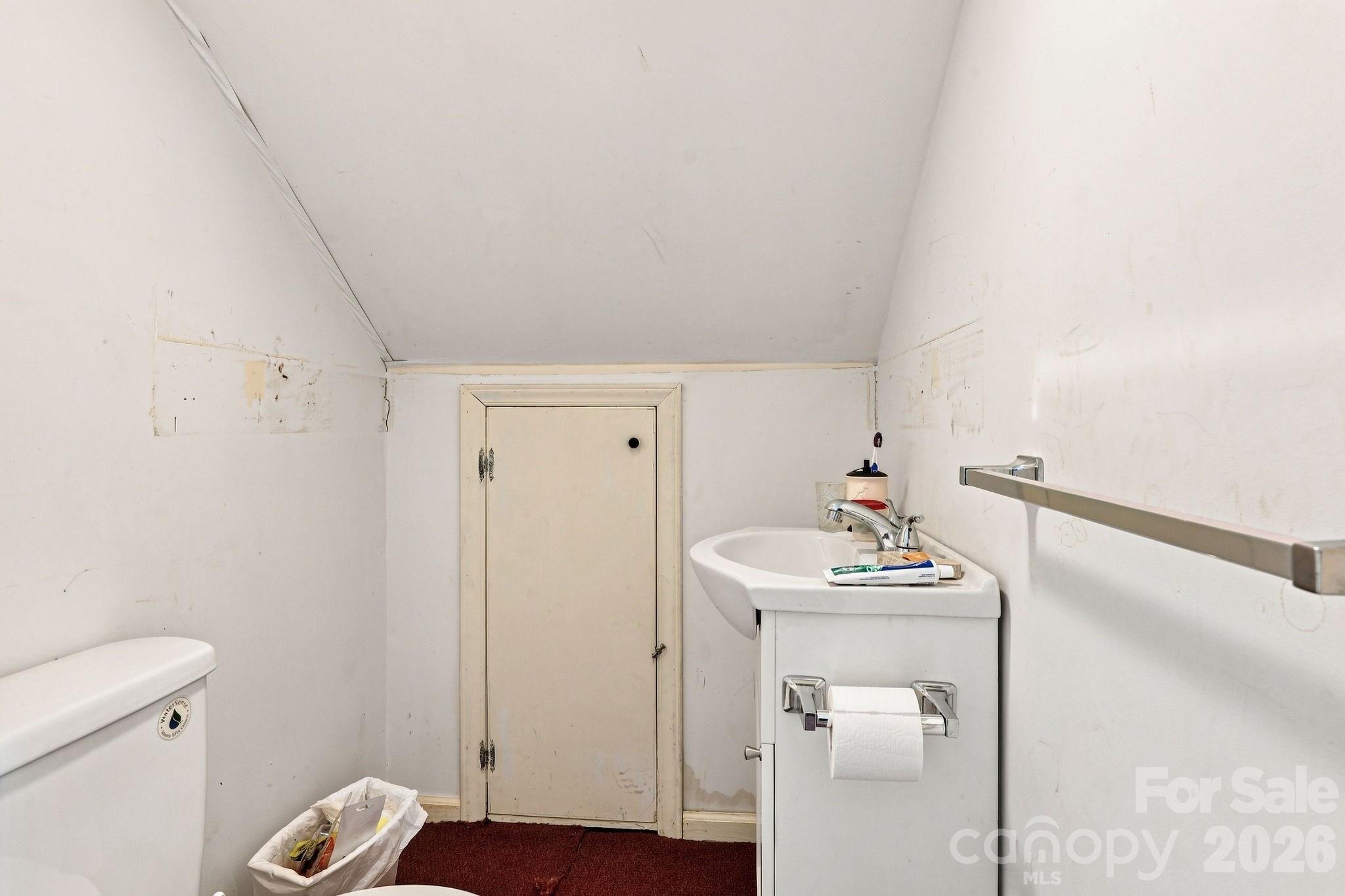 922 Goose Hollow Road Property Photo 19