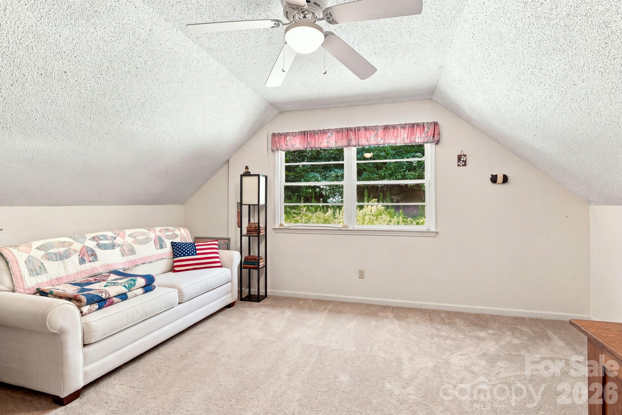 922 Goose Hollow Road Property Photo 22
