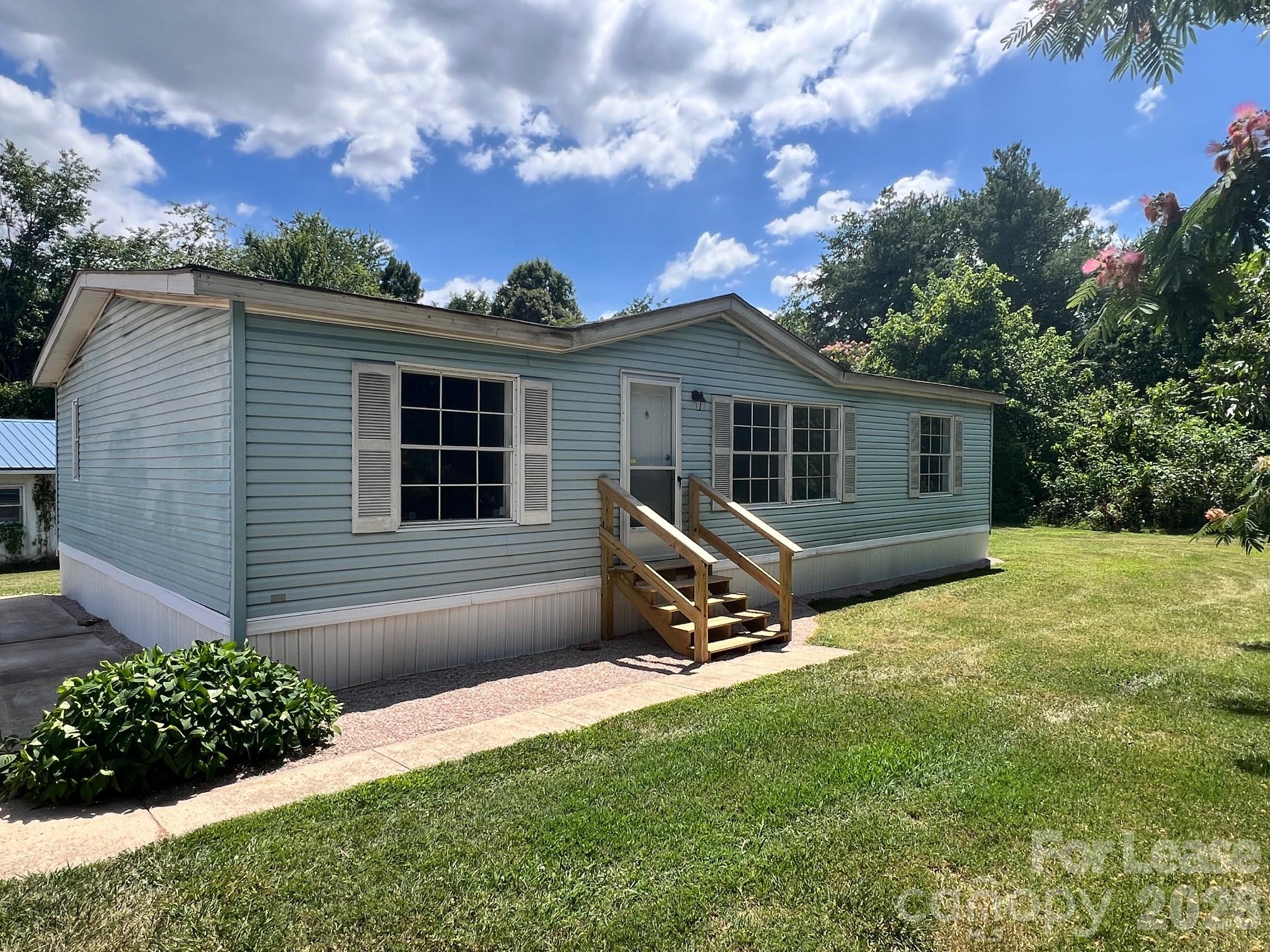 4667 Jack Brown Road Property Photo 2