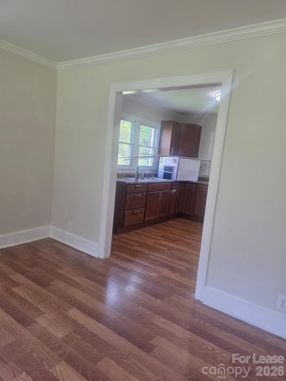 1010 E Harrison Avenue Property Photo 6