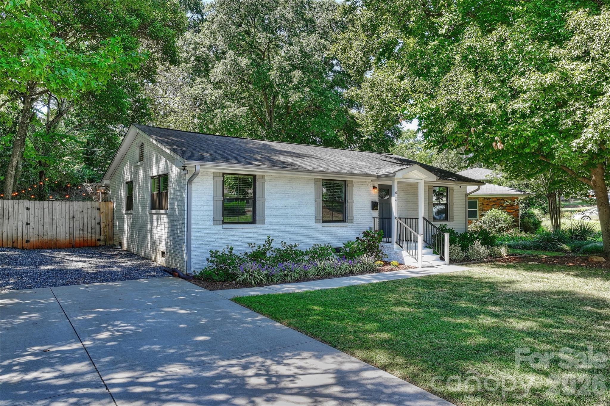 614 Cooper Drive Property Photo 3