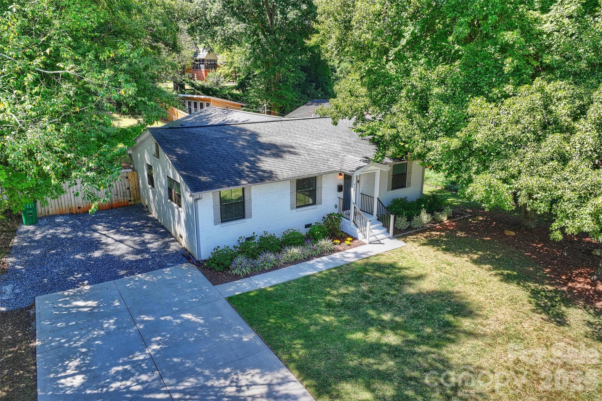 614 Cooper Drive Property Photo 4