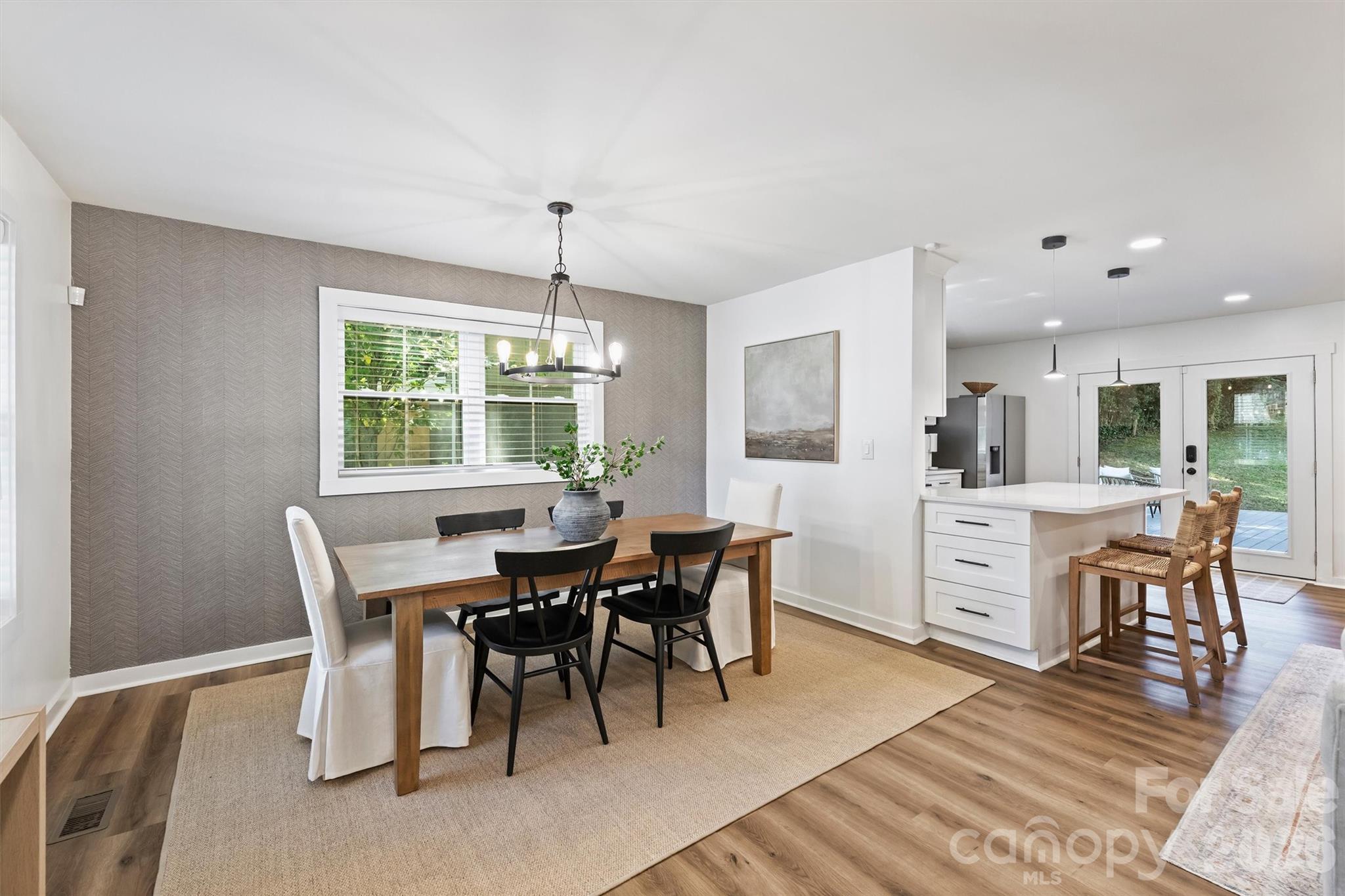 614 Cooper Drive Property Photo 18