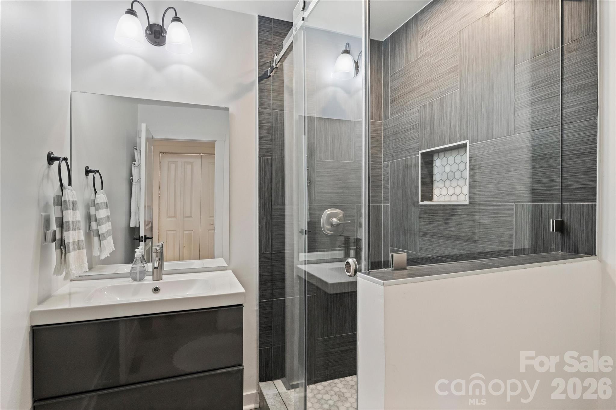 614 Cooper Drive Property Photo 36